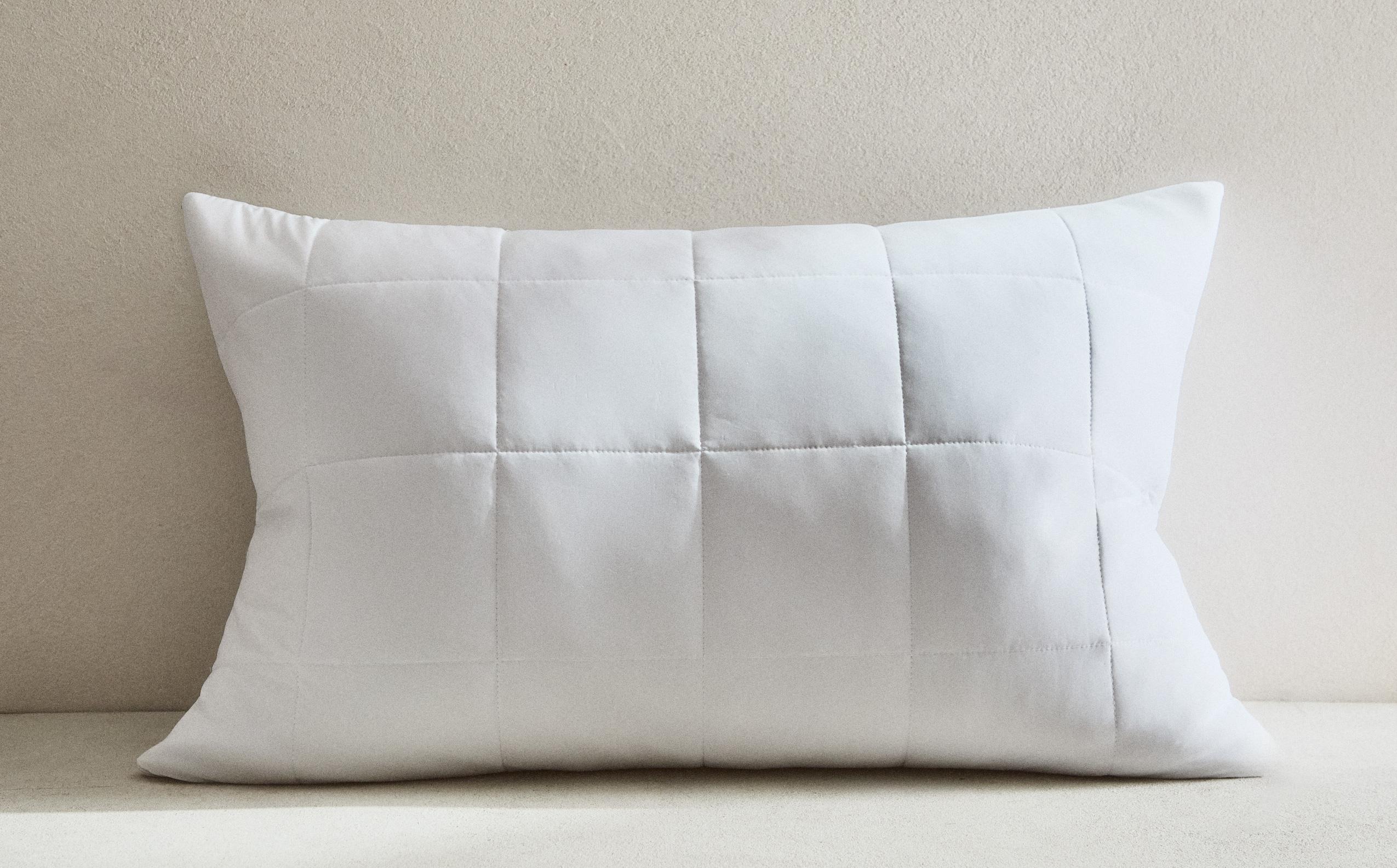 COOLING EFFECT PILLOW PROTECTOR product thumbnail 7