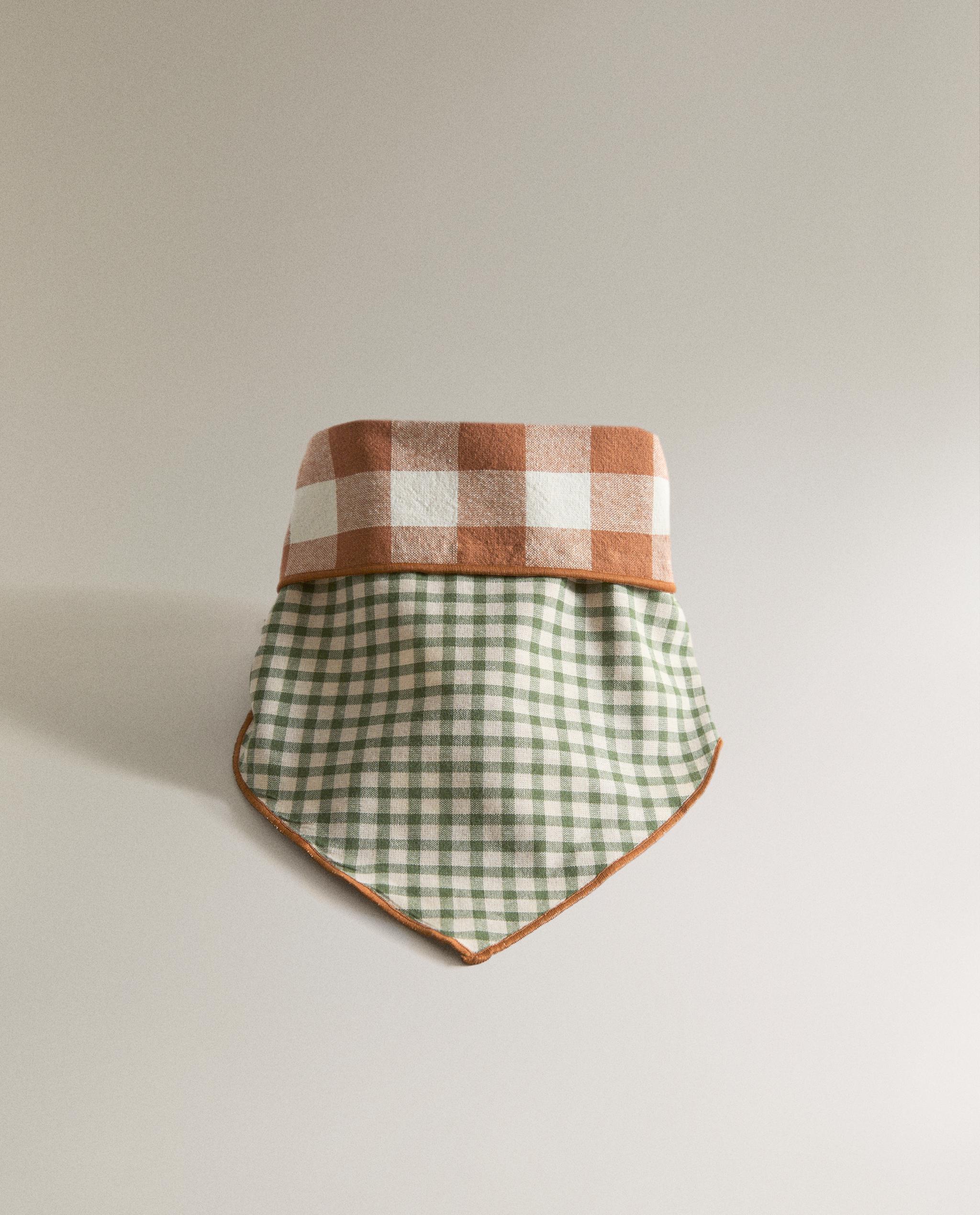 REVERSIBLE CHECK PET BANDANA product thumbnail 6