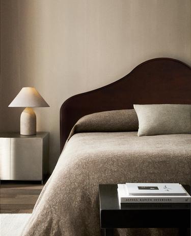 MORRIS & CO. LINEN BEDSPREAD