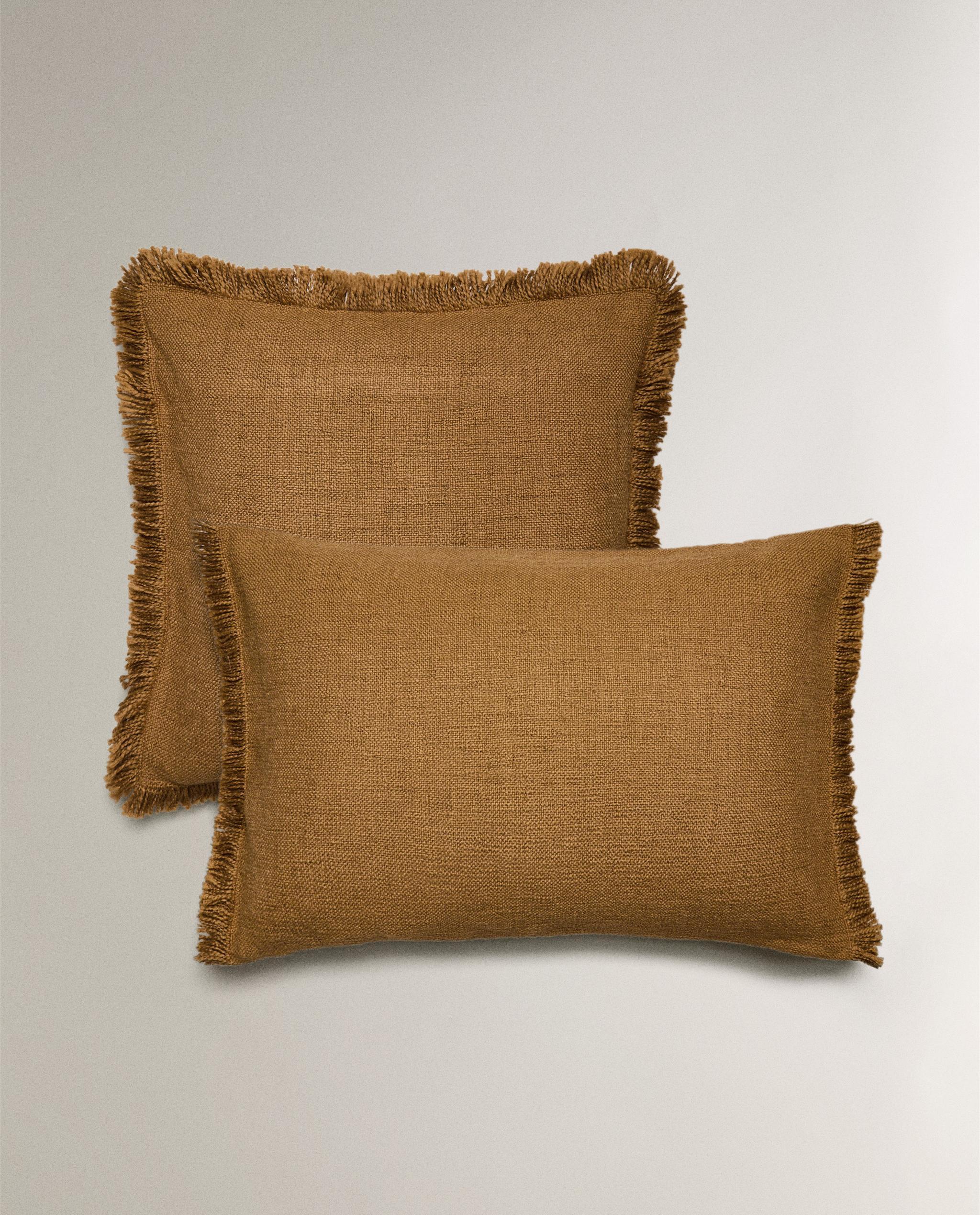 フリンジ クッションカバー | Zara Home 日本/Japan