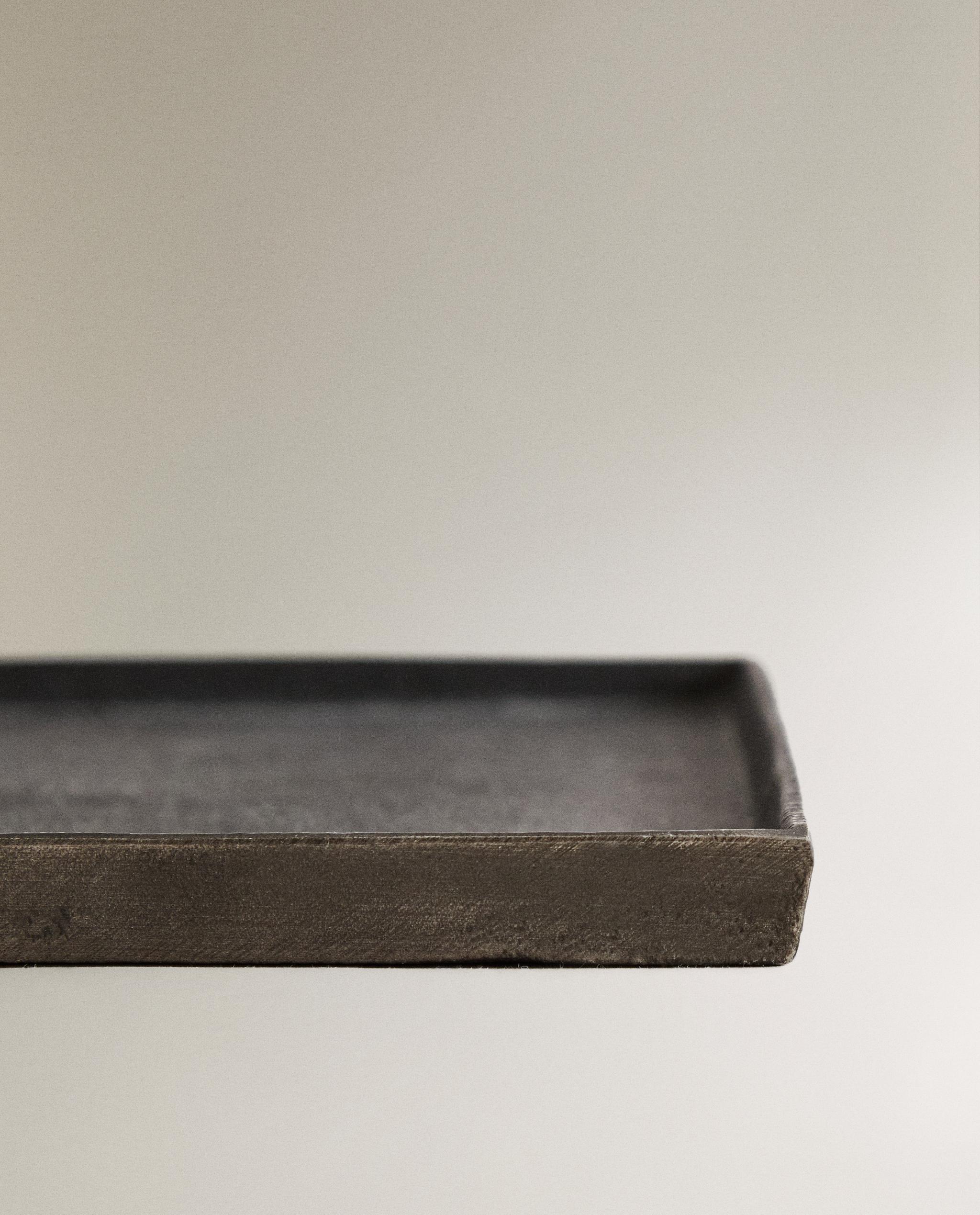 DECORATIVE METAL TRAY product thumbnail 4