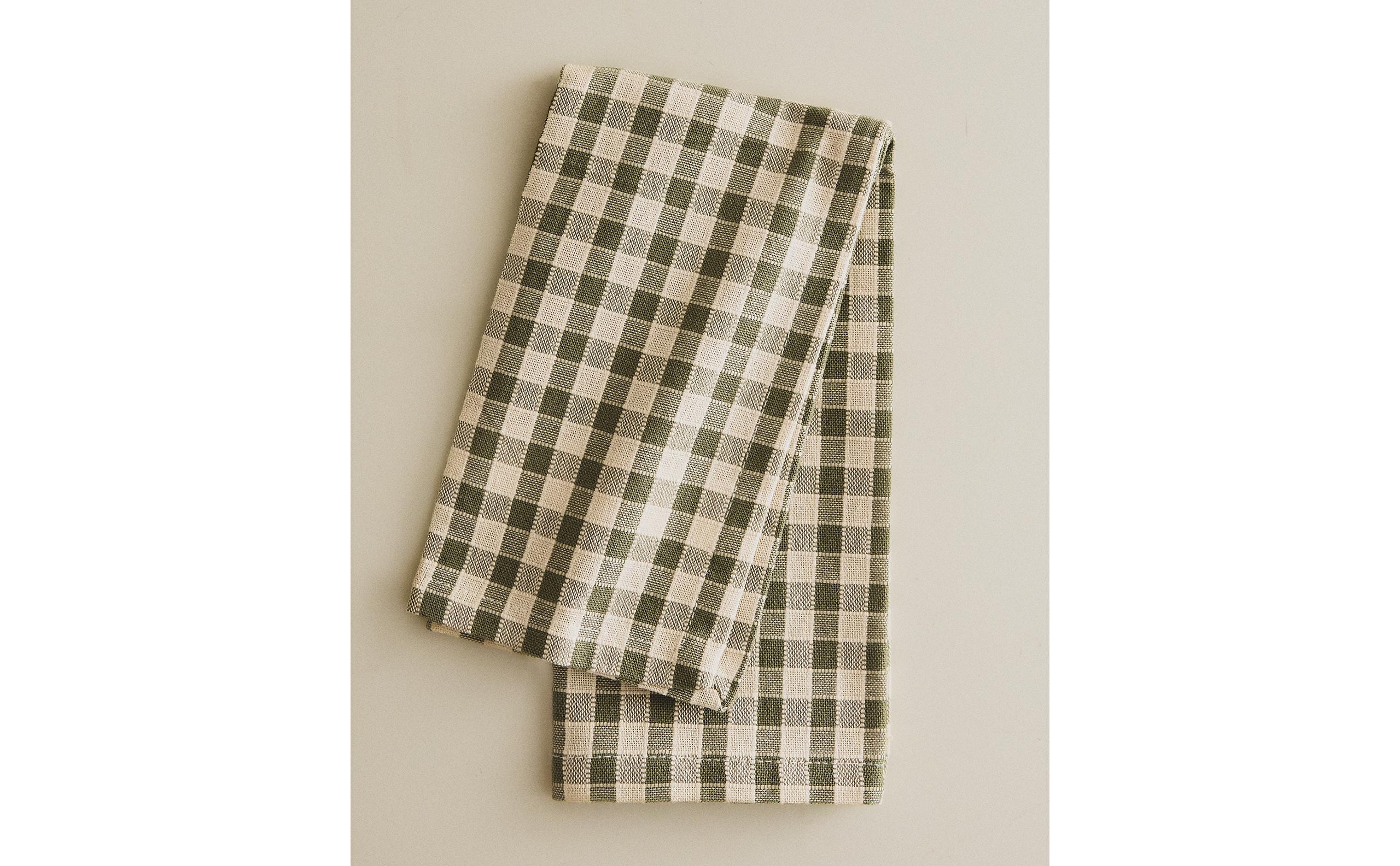 PACK OF CHECK NAPKINS WITH TOPSTITCHING (PACK OF 2) product thumbnail 6