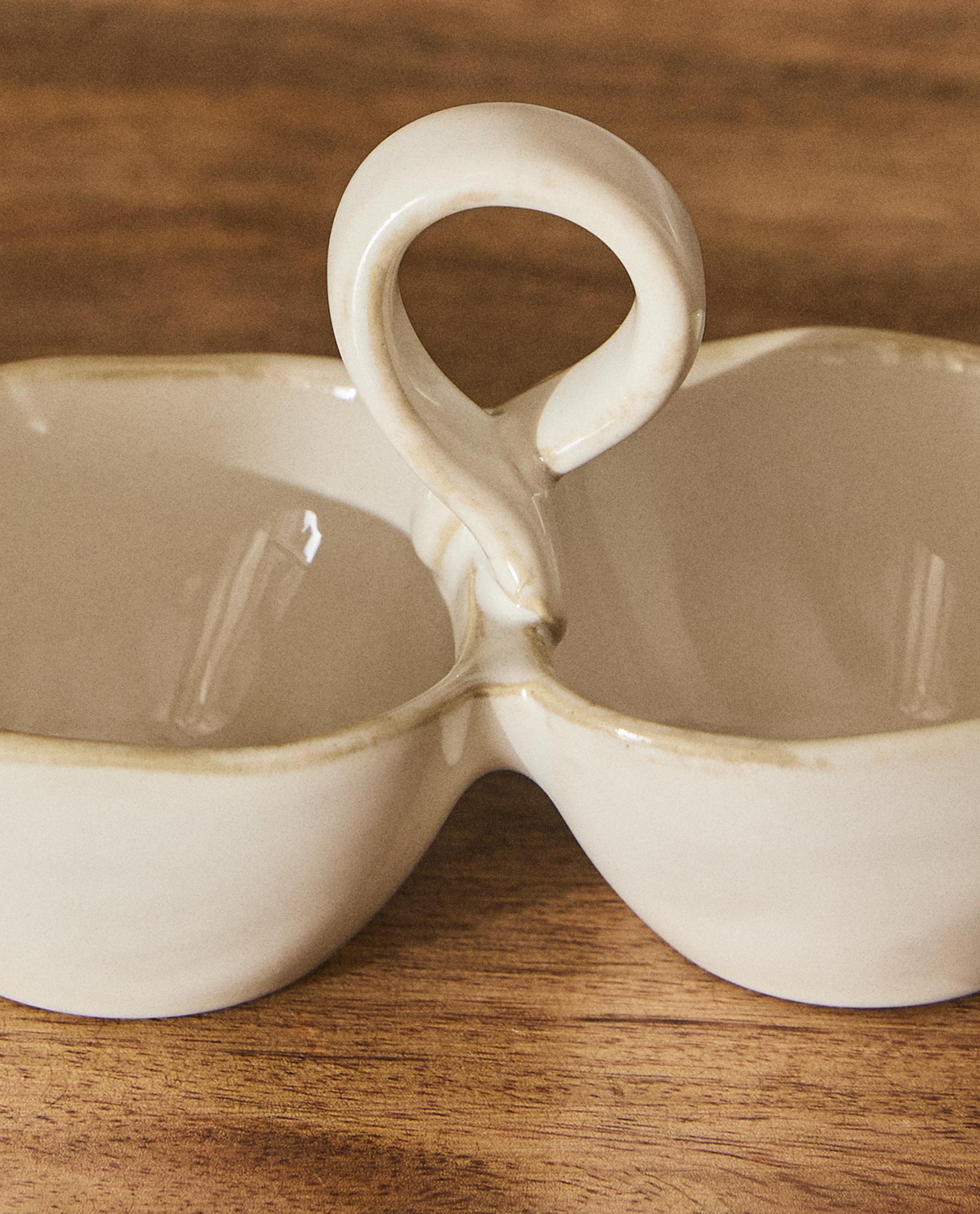 STONEWARE SNACK BOWL WITH CONTRAST RIM