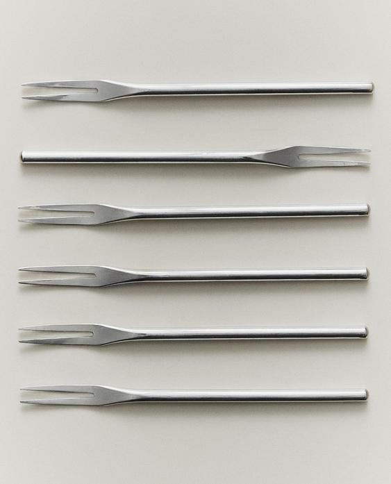 LOT FOURCHETTES ACIER (LOT DE 6) LOT FOURCHETTES ACIER (LOT DE 6)