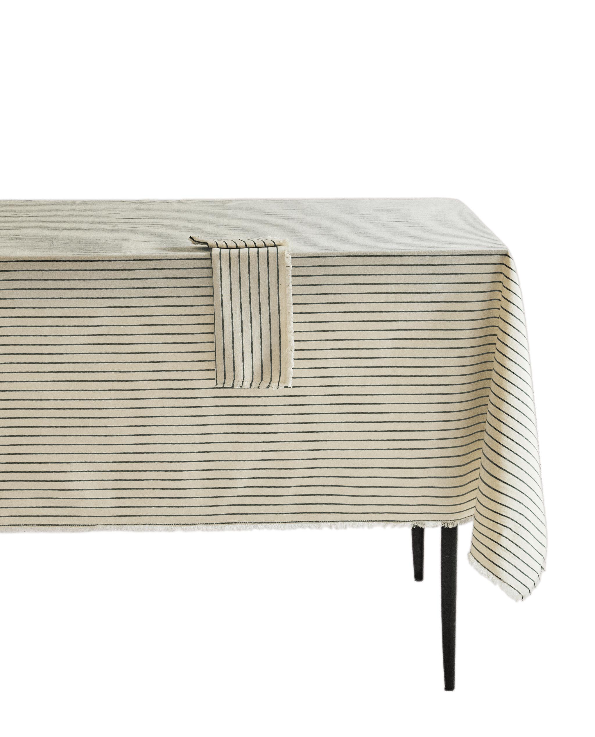 TOMATO AND STRIPED TABLECLOTHS AND NAPKINS product thumbnail 9