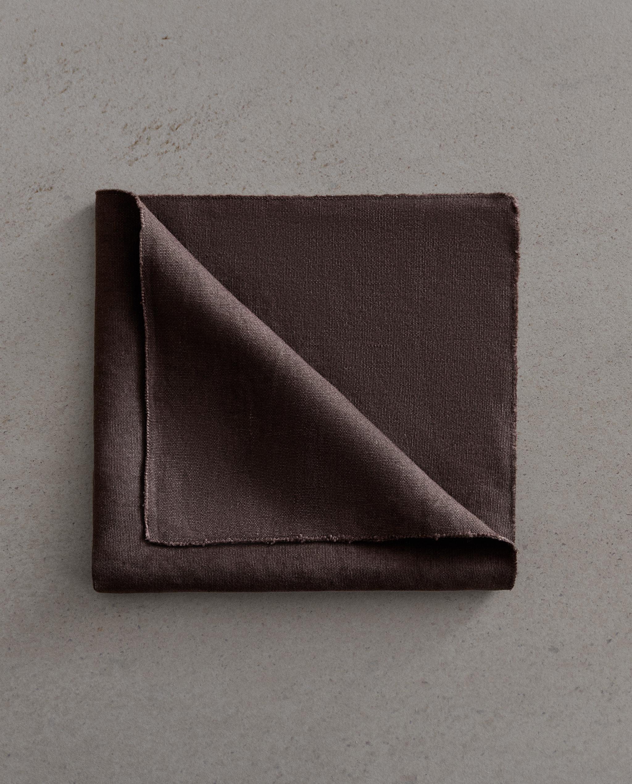 NAPKIN 01