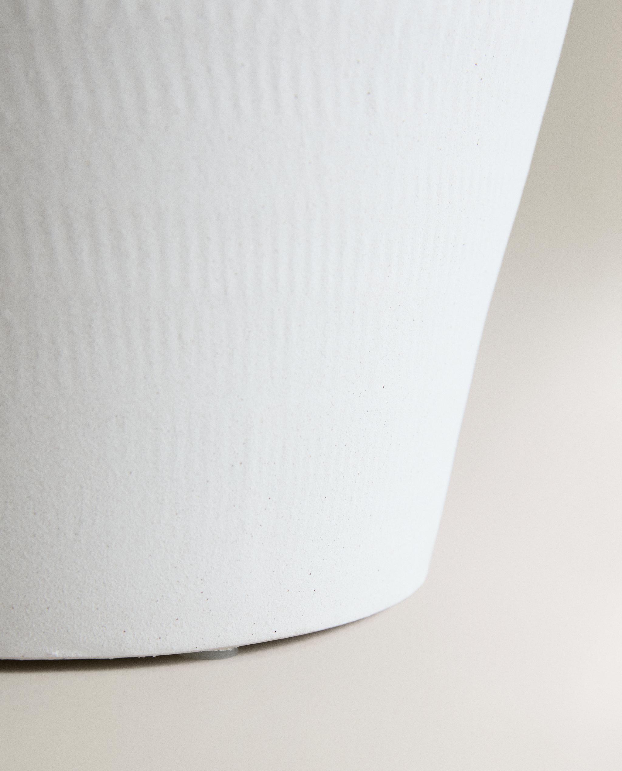 TEXTURED CERAMIC VASE product thumbnail 5