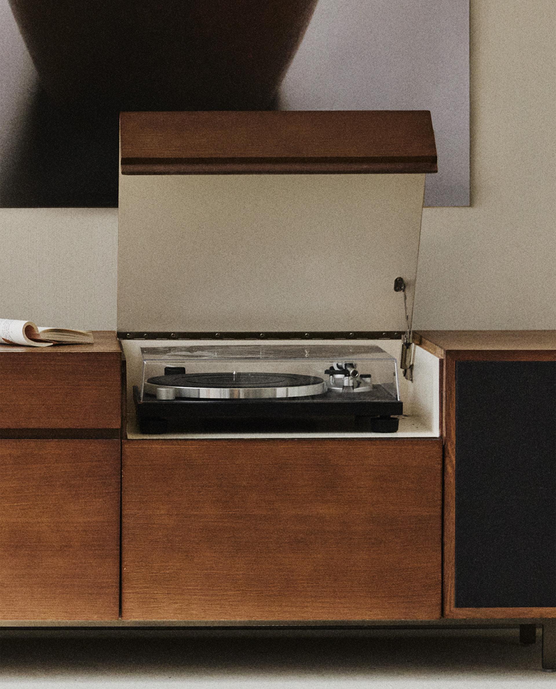 OAK STORAGE CONSOLE | Zara Home United States of America