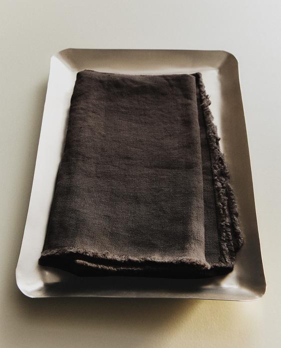 NAPKIN 01
