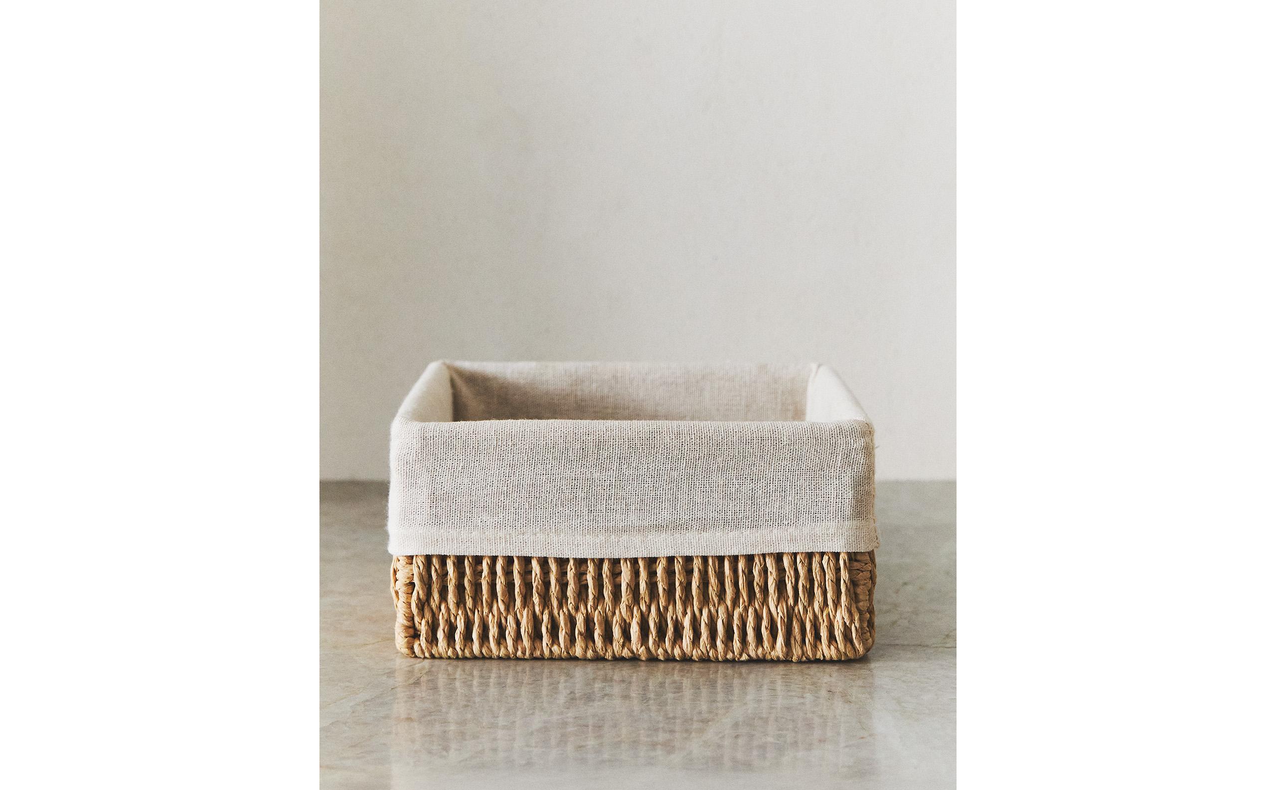 SQUARE BASKET WITH COTTON LINING product thumbnail 9