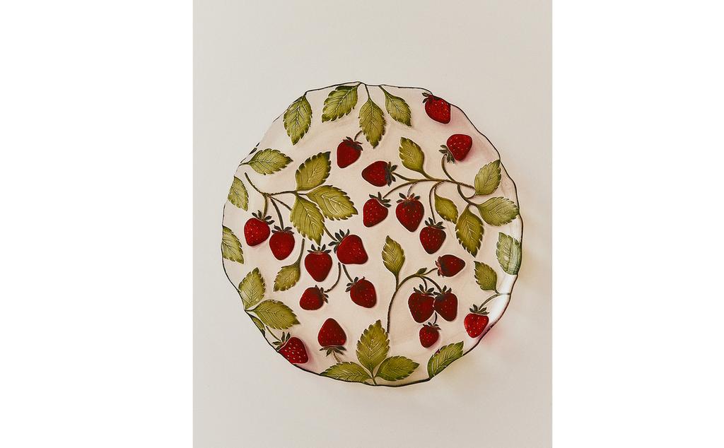 STRAWBERRY SERVICE PLATE