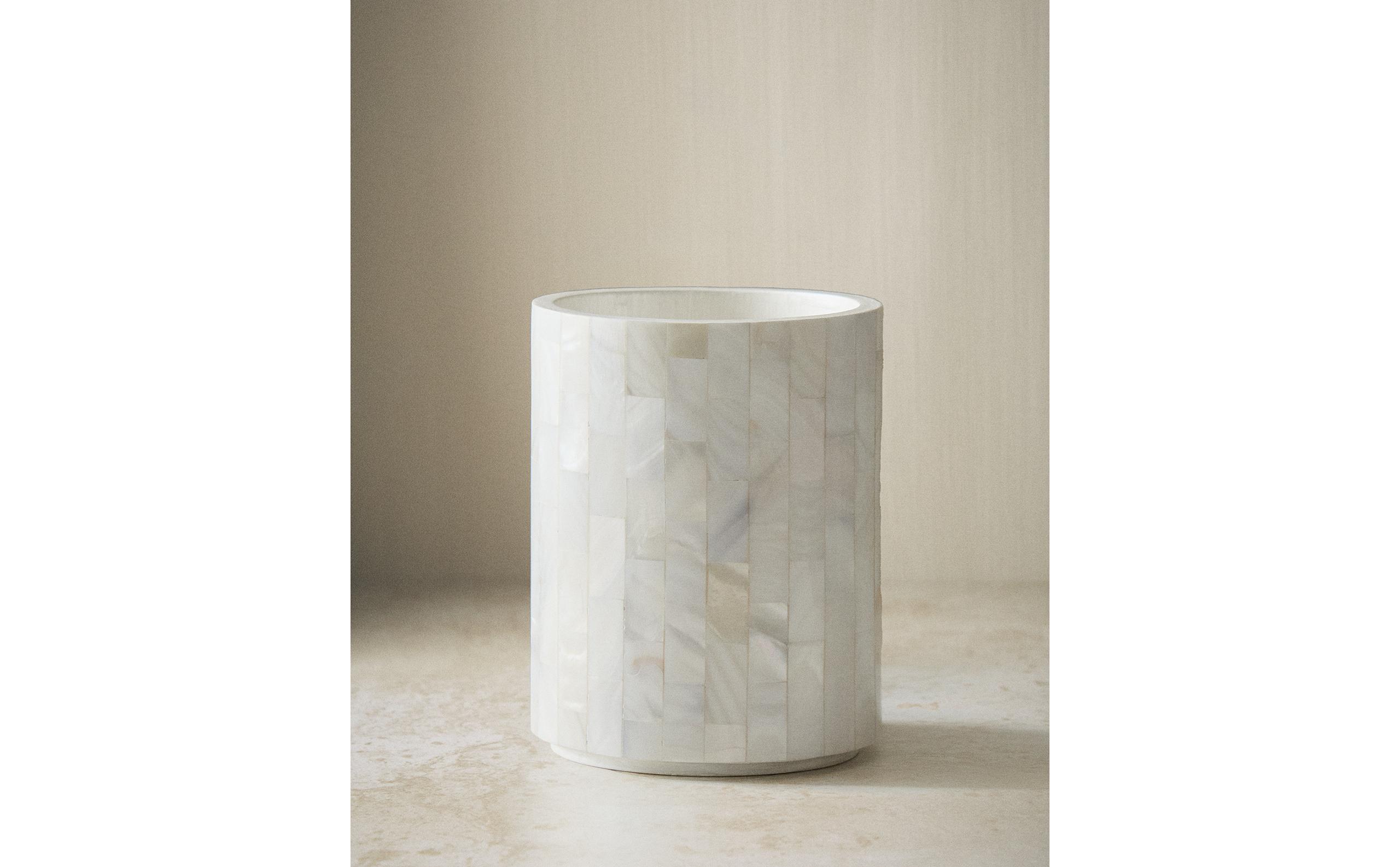 ほぼ未使用品✨【 ZARA 】ホワイトプレート7枚セット直径31.5cm ほぼ未使用品✨【 ZARA 】ホワイトプレート7枚セット直径31.5cm ほぼ未