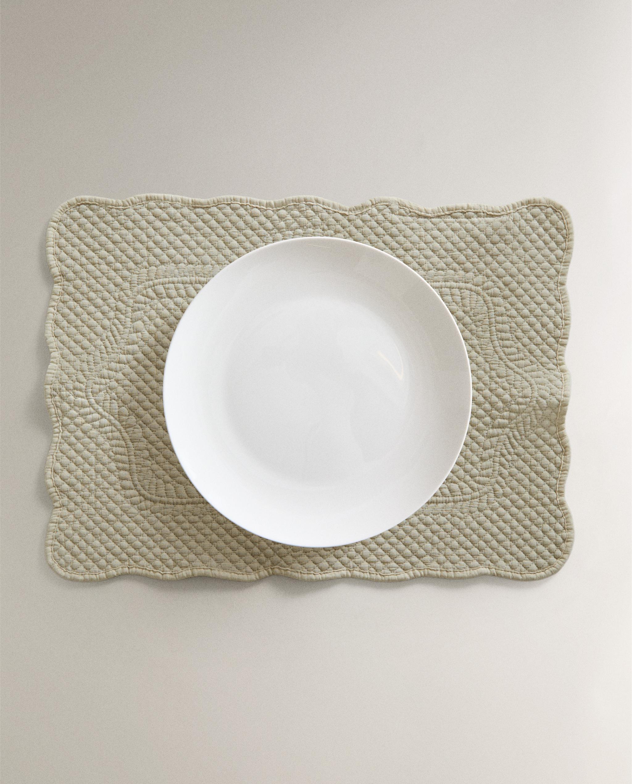 QUILTED PLACEMAT product thumbnail 7