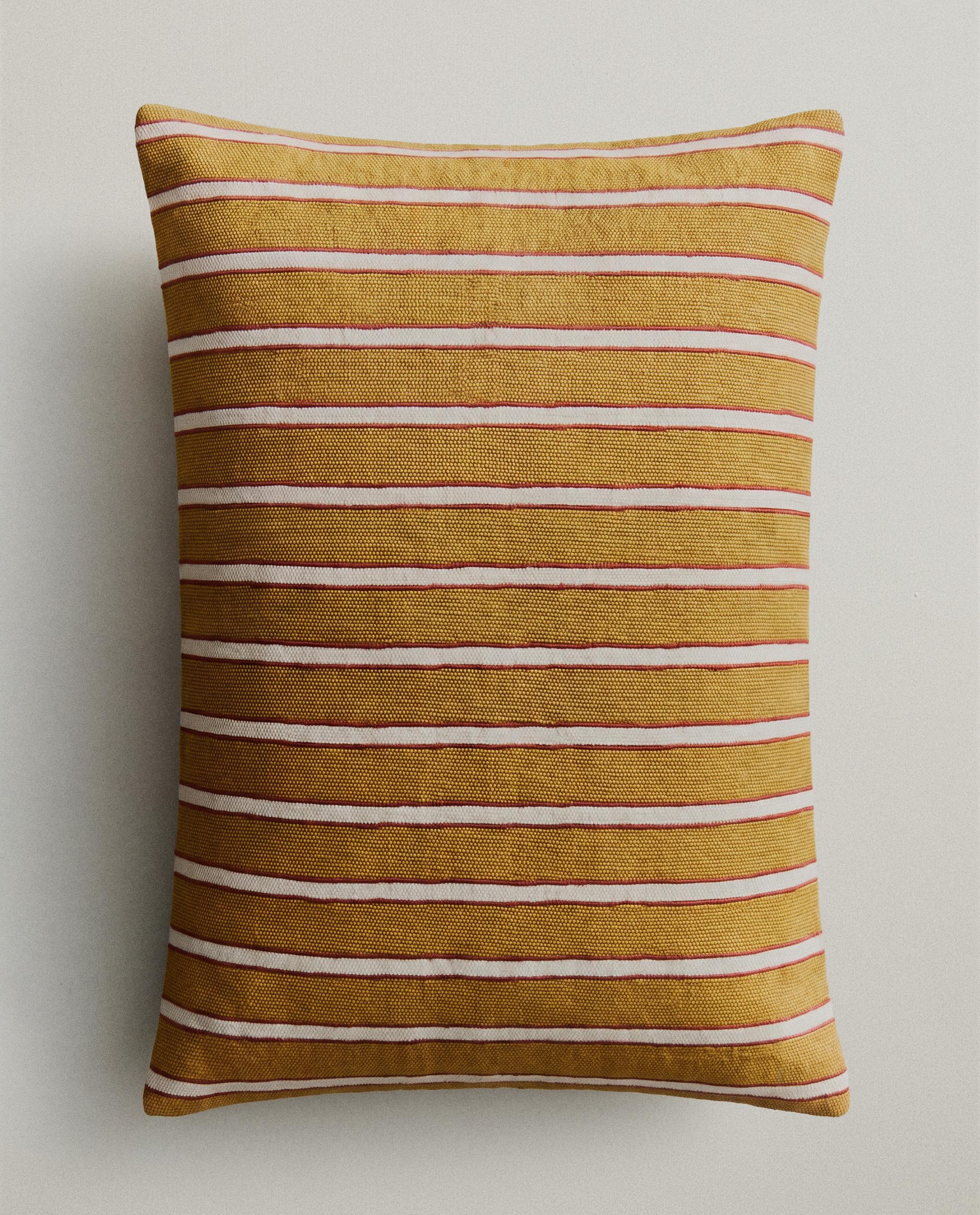 STRIPED CUSHION COVER product thumbnail 10