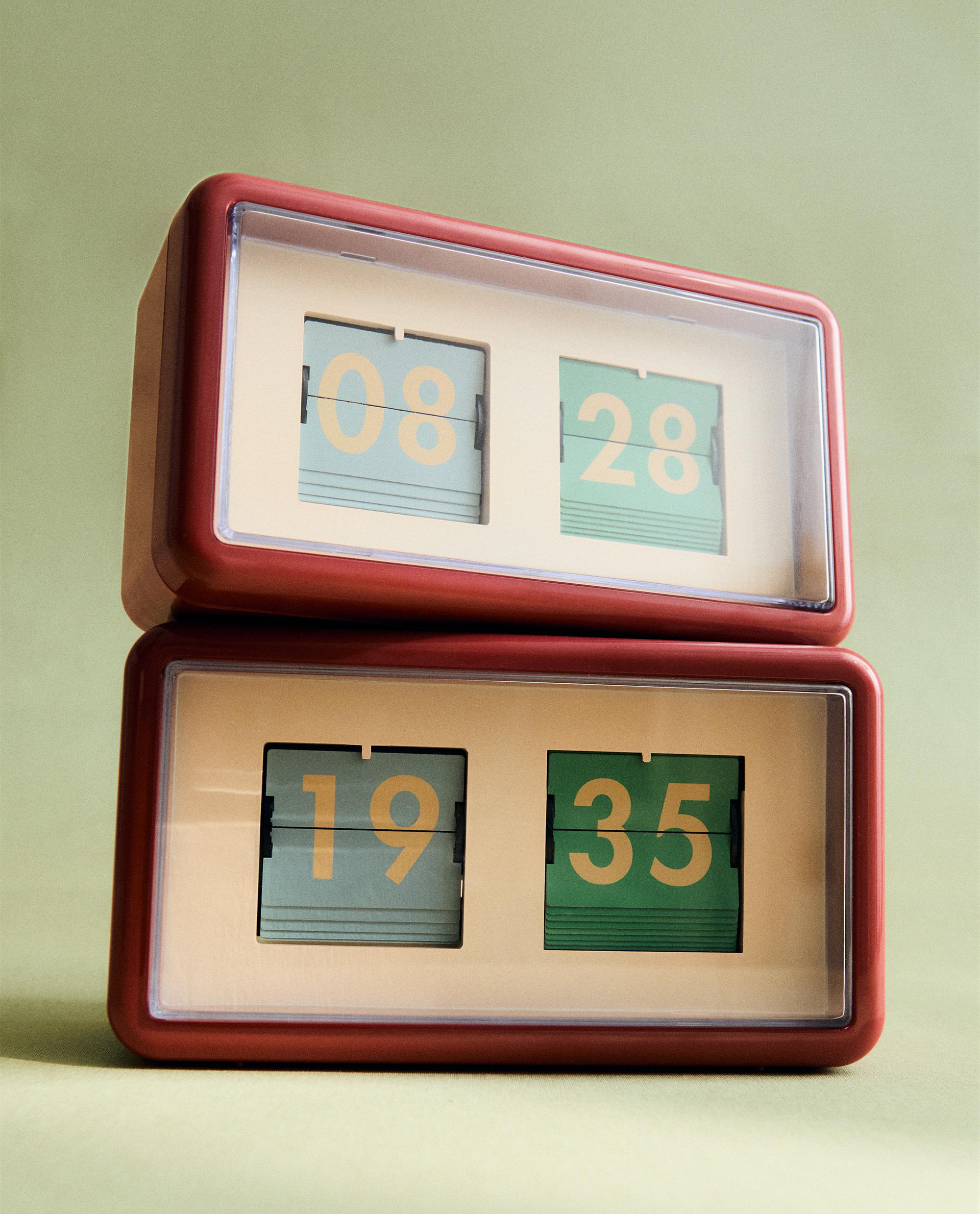 FLIP CLOCK
