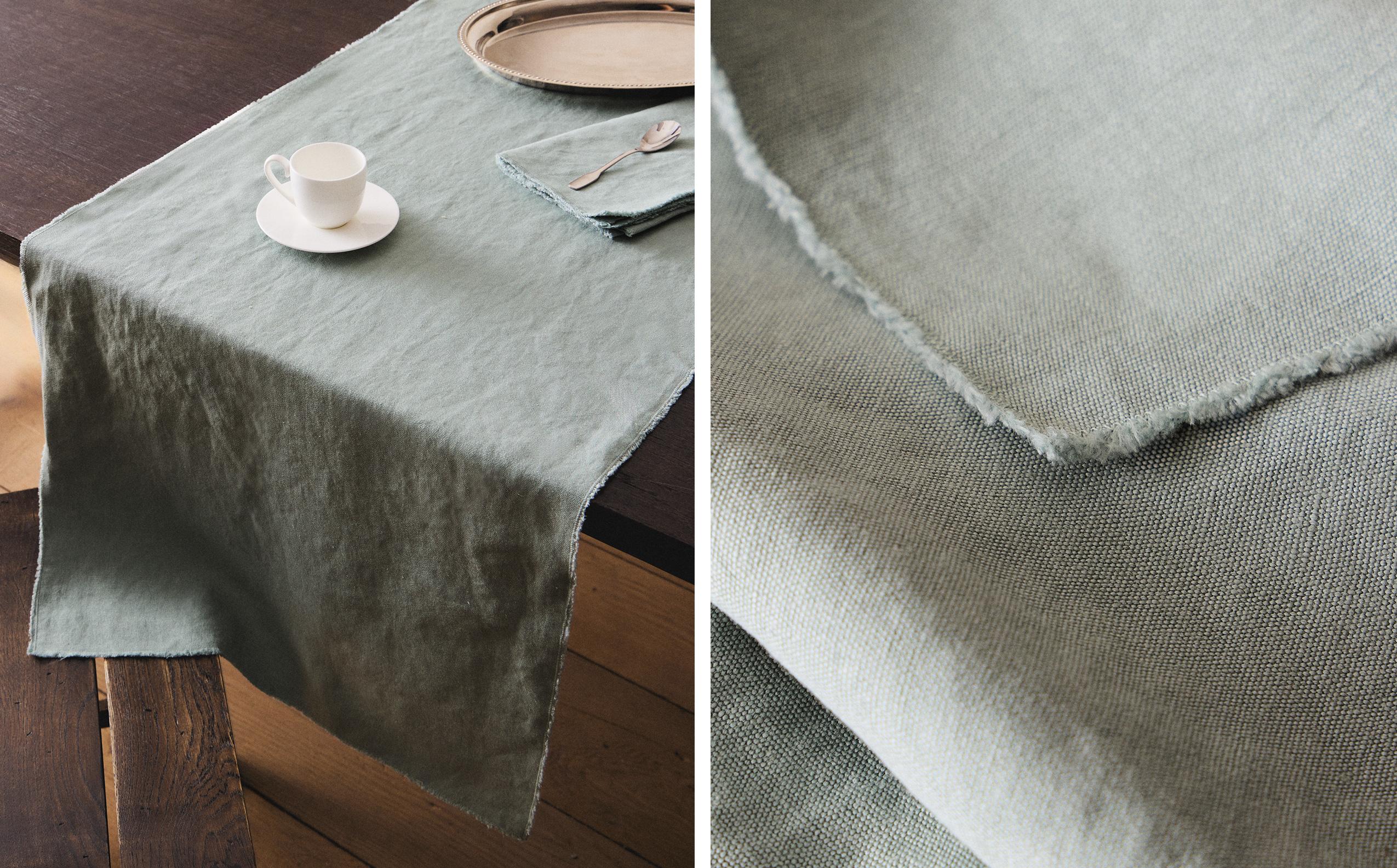 TABLE RUNNER 01