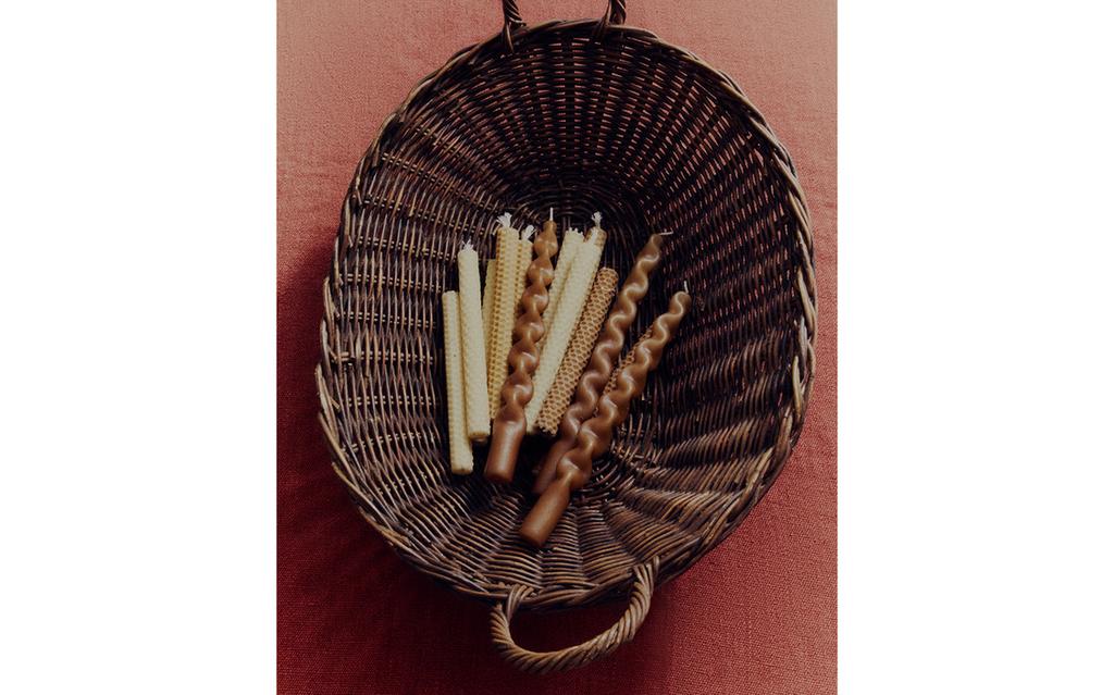 PACK OF 2 SCULPTURAL DECORATIVE CANDLES