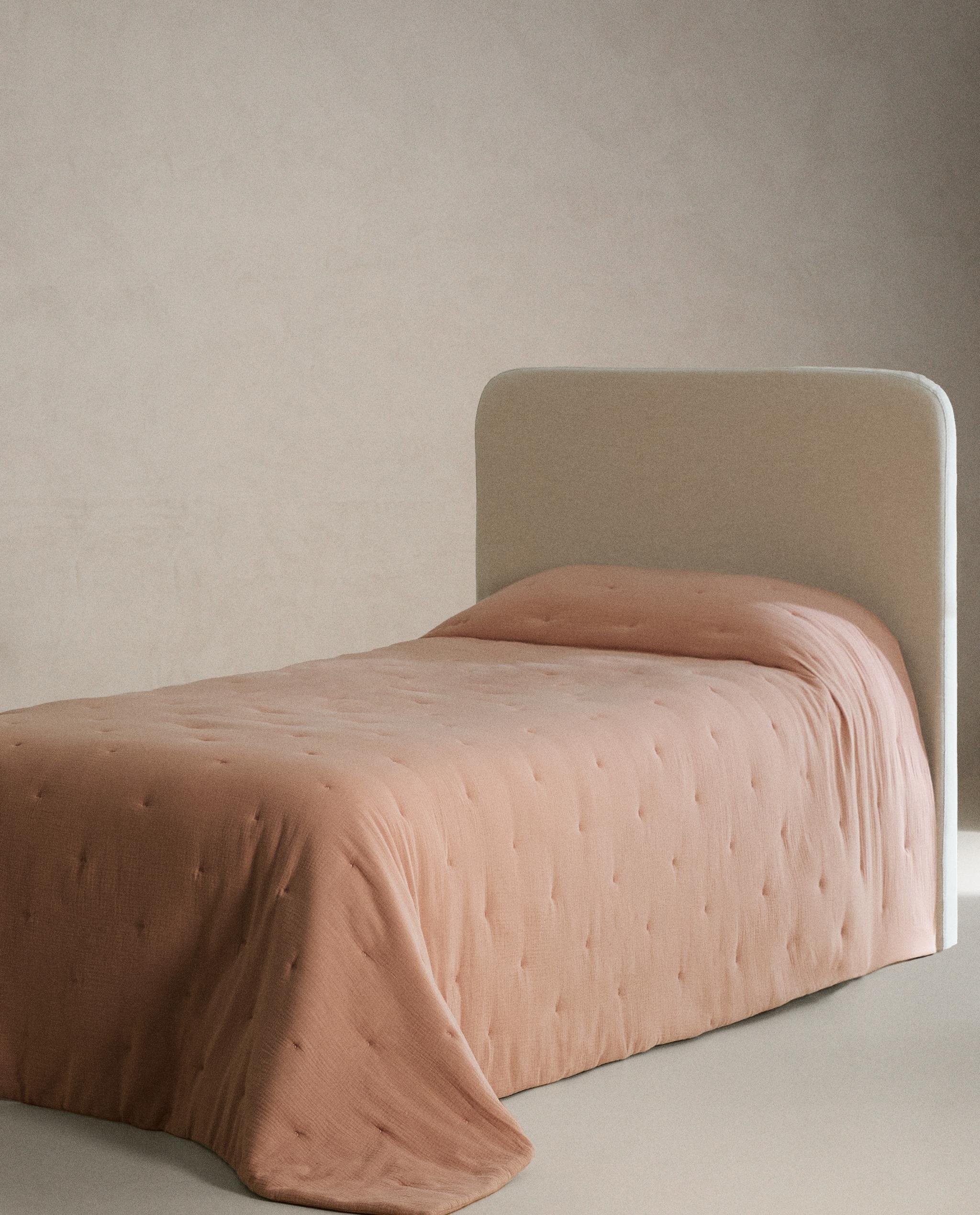 ZARA  ベッドカバー 未使用】ZARA HOME ベッドカバー ベッドスプレッド マルチカバー