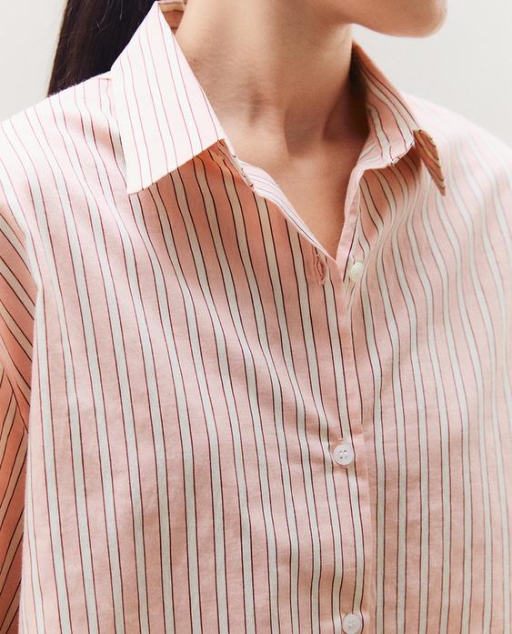 STRIBET SKJORTEBLUSE