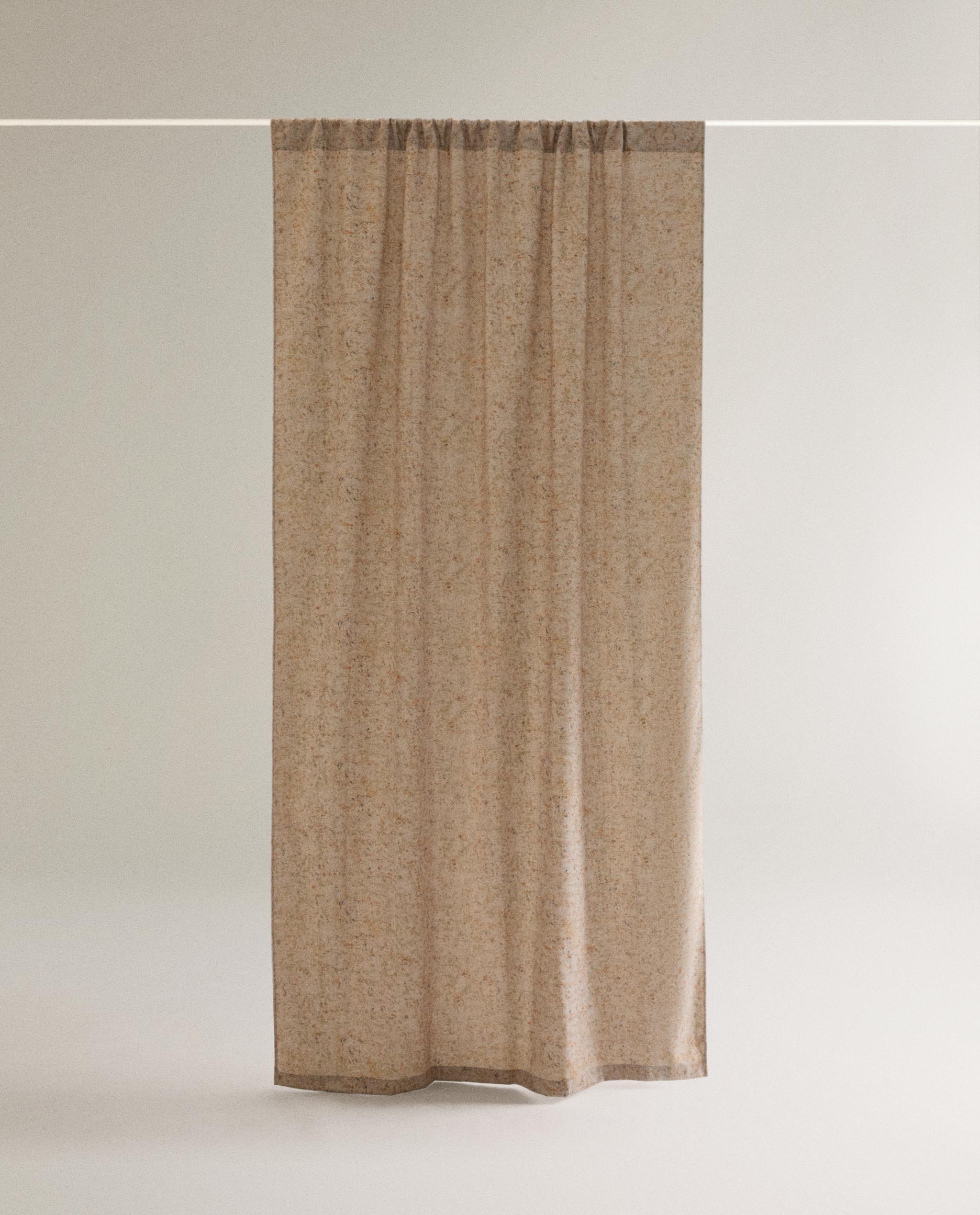 MEDIUM OPACITY FLORAL CURTAIN product thumbnail 3