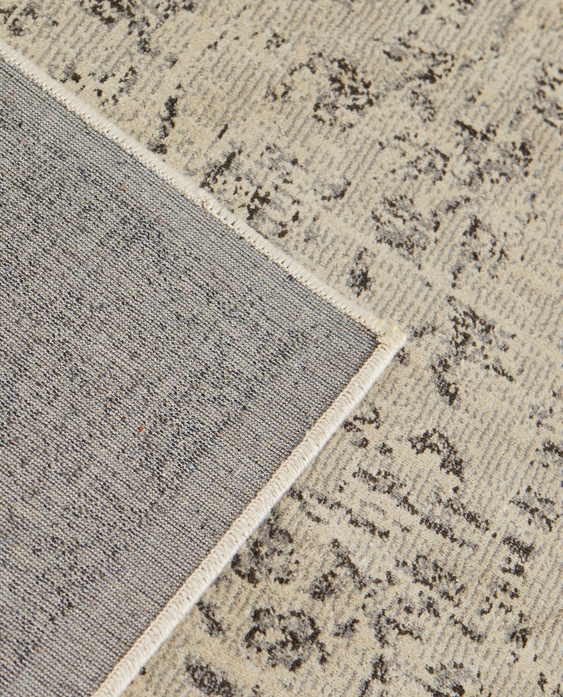 VINTAGE EFFECT AREA RUG | Zara Home Canada