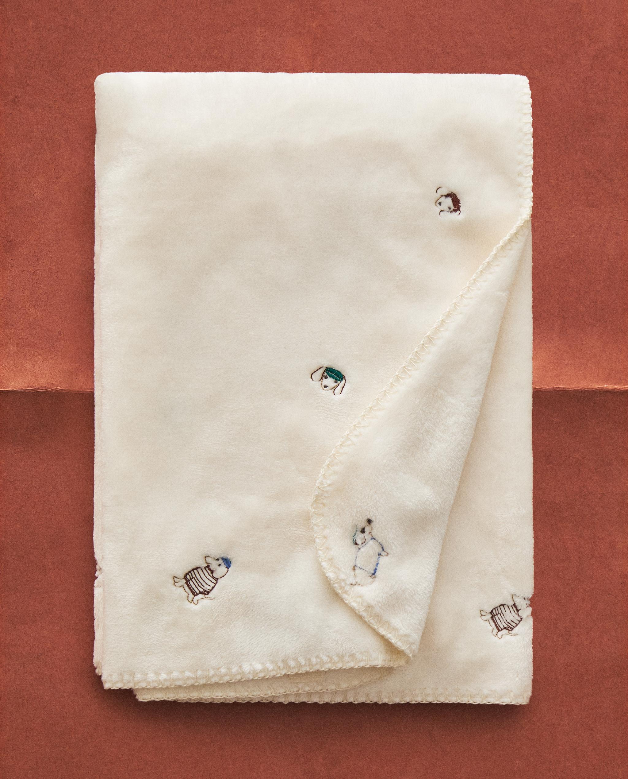 KIDS' DOG BLANKET product thumbnail 8