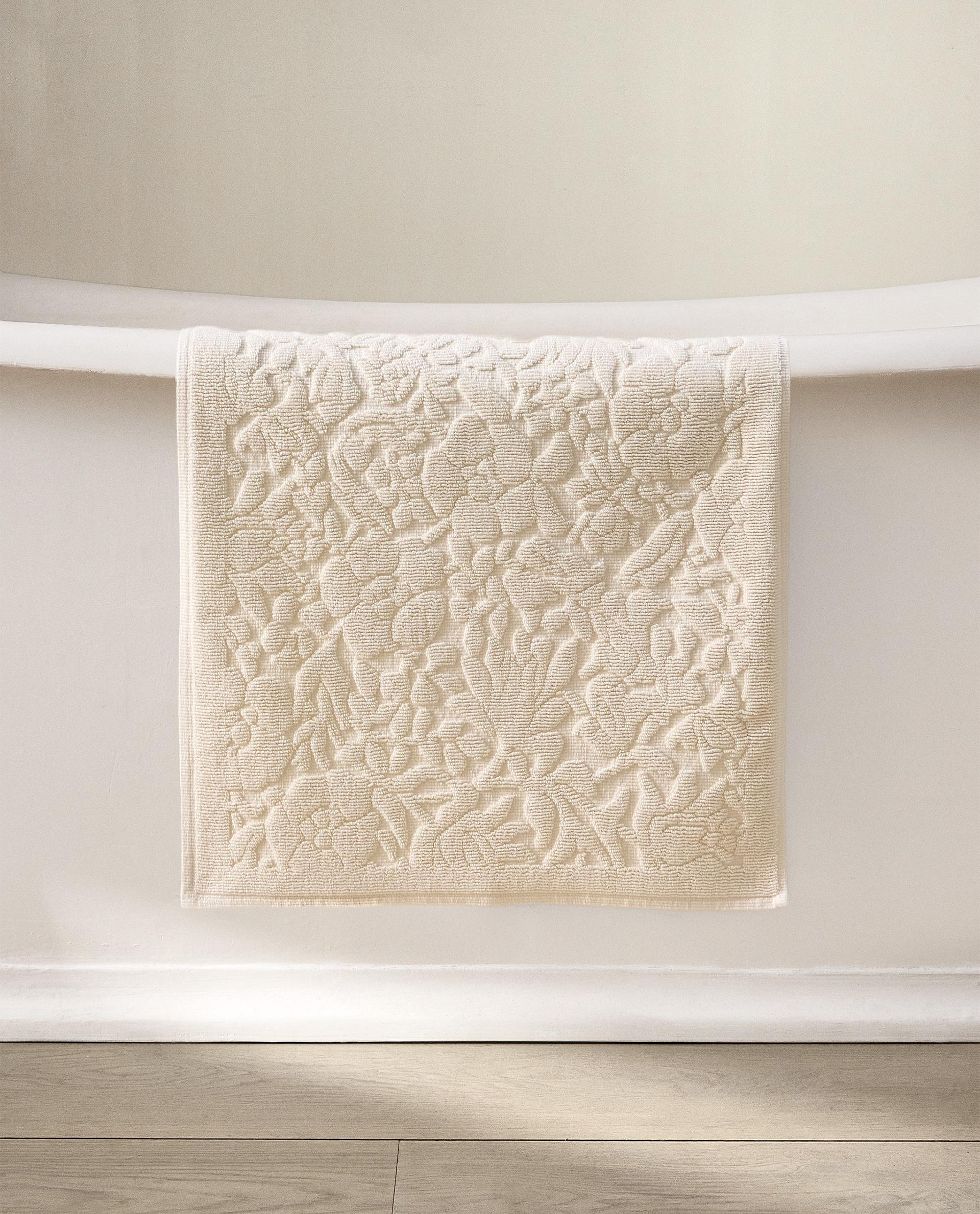 JACQUARD COTTON BATH MAT JACQUARD COTTON BATH MAT