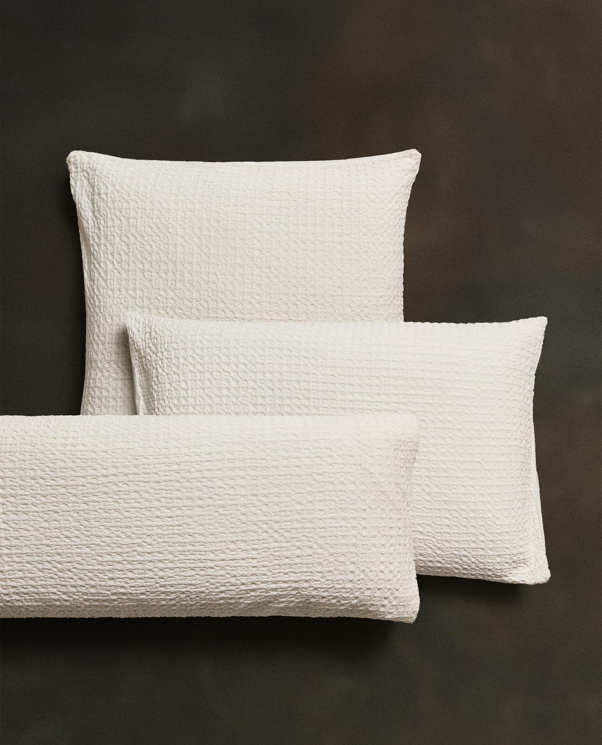 Rebajas Fundas De Cojin Zara Home FUNDA DE COJÍN DISEÑO PUNTOS