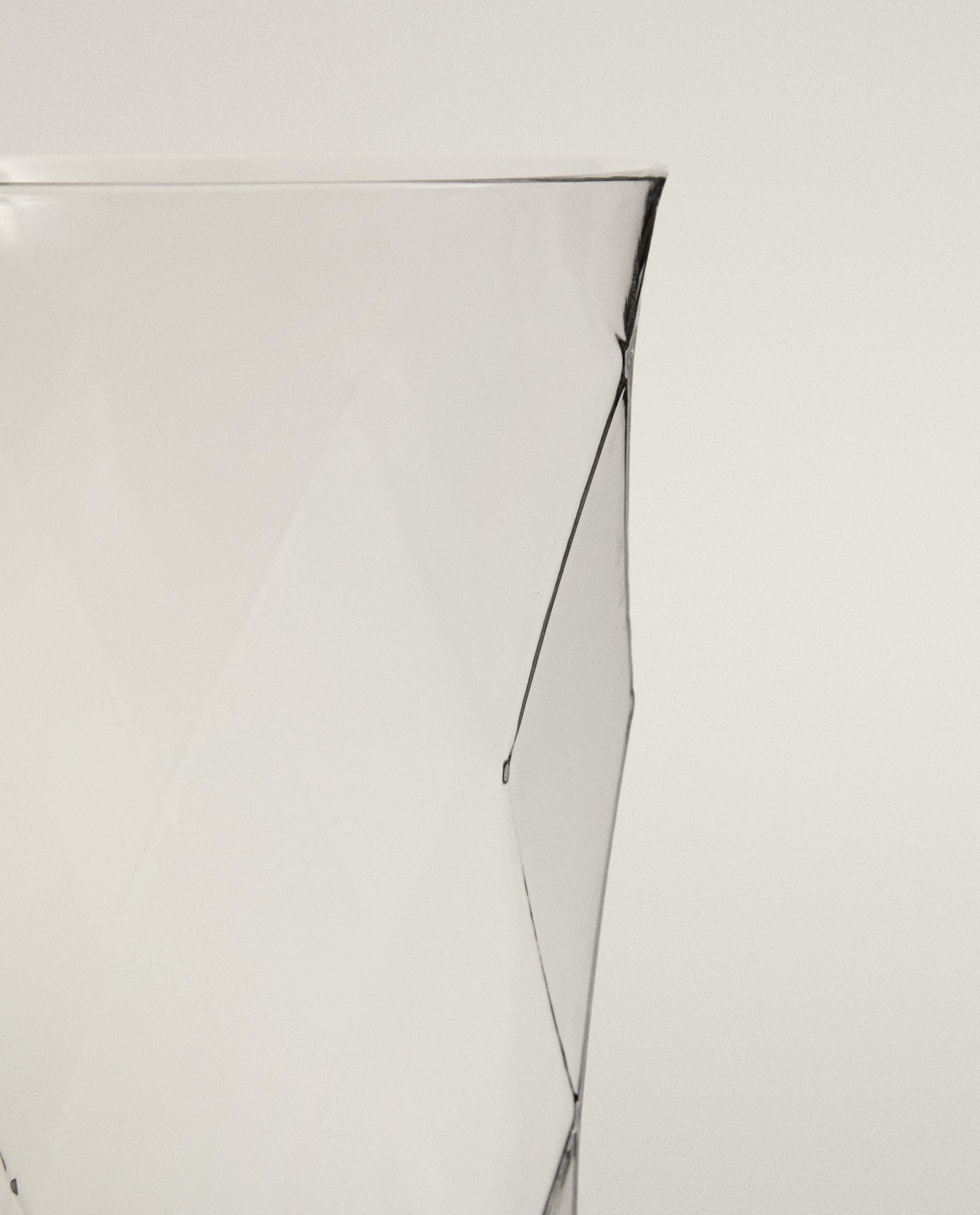 DECORATIVE TALL GLASS VASE product thumbnail 7