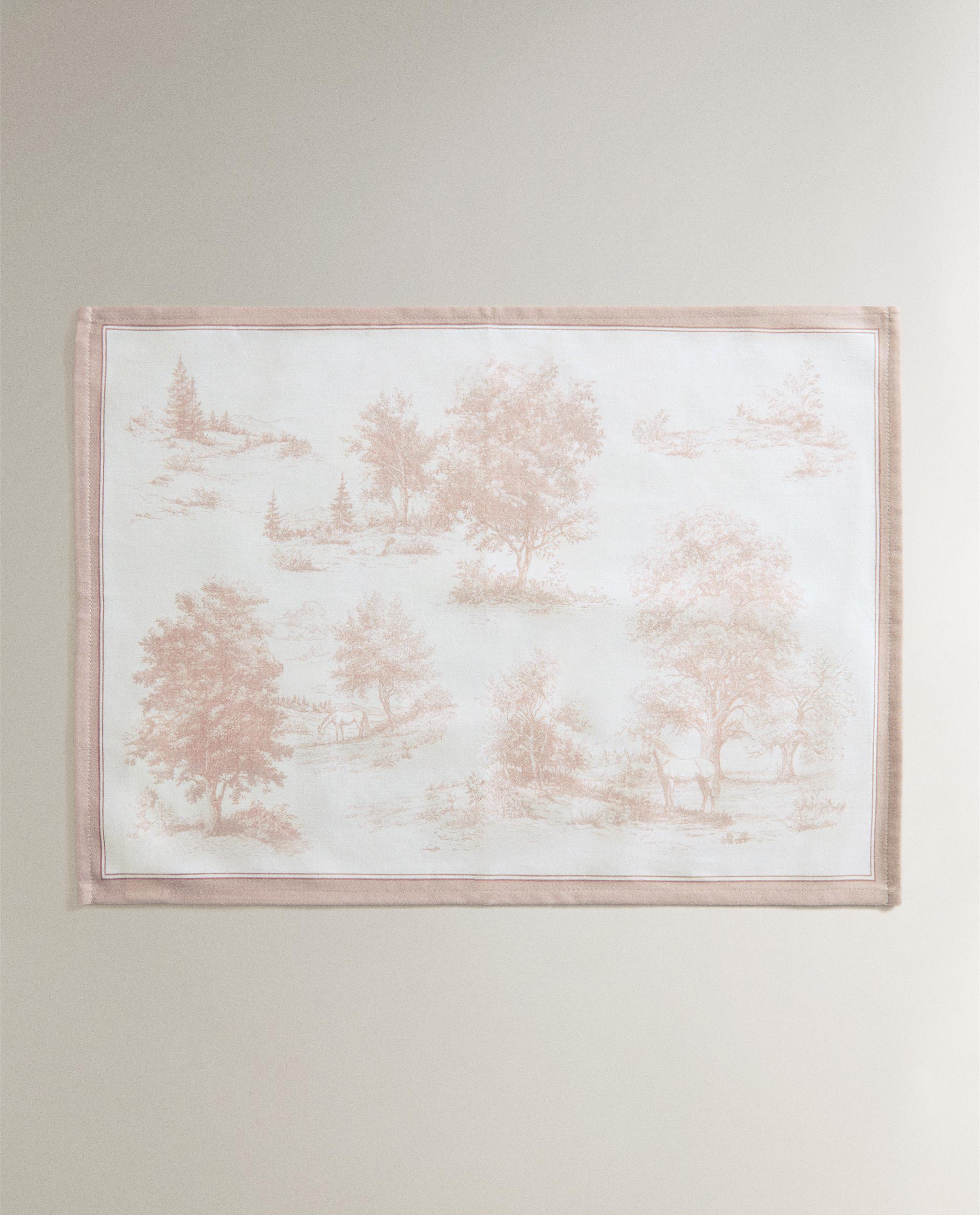 PACK OF TOILE DE JOUY NAPKINS (PACK OF 2) product thumbnail 6