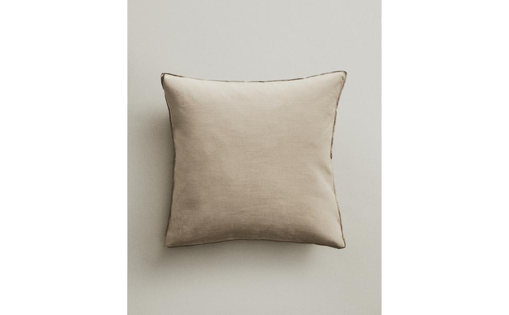 VELVET CUSHION COVER