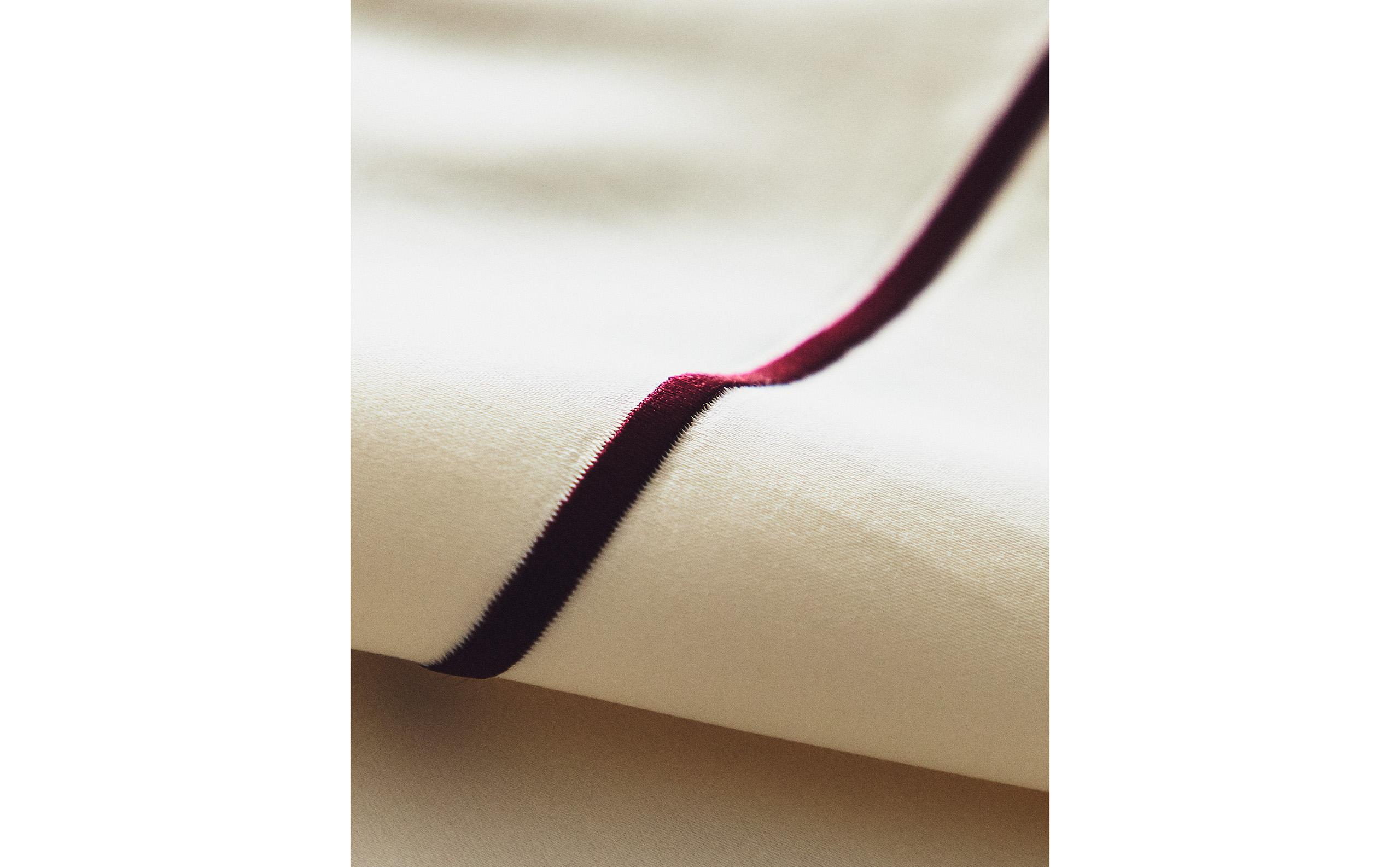 SATEEN DUVET COVER WITH TRIM product thumbnail 20