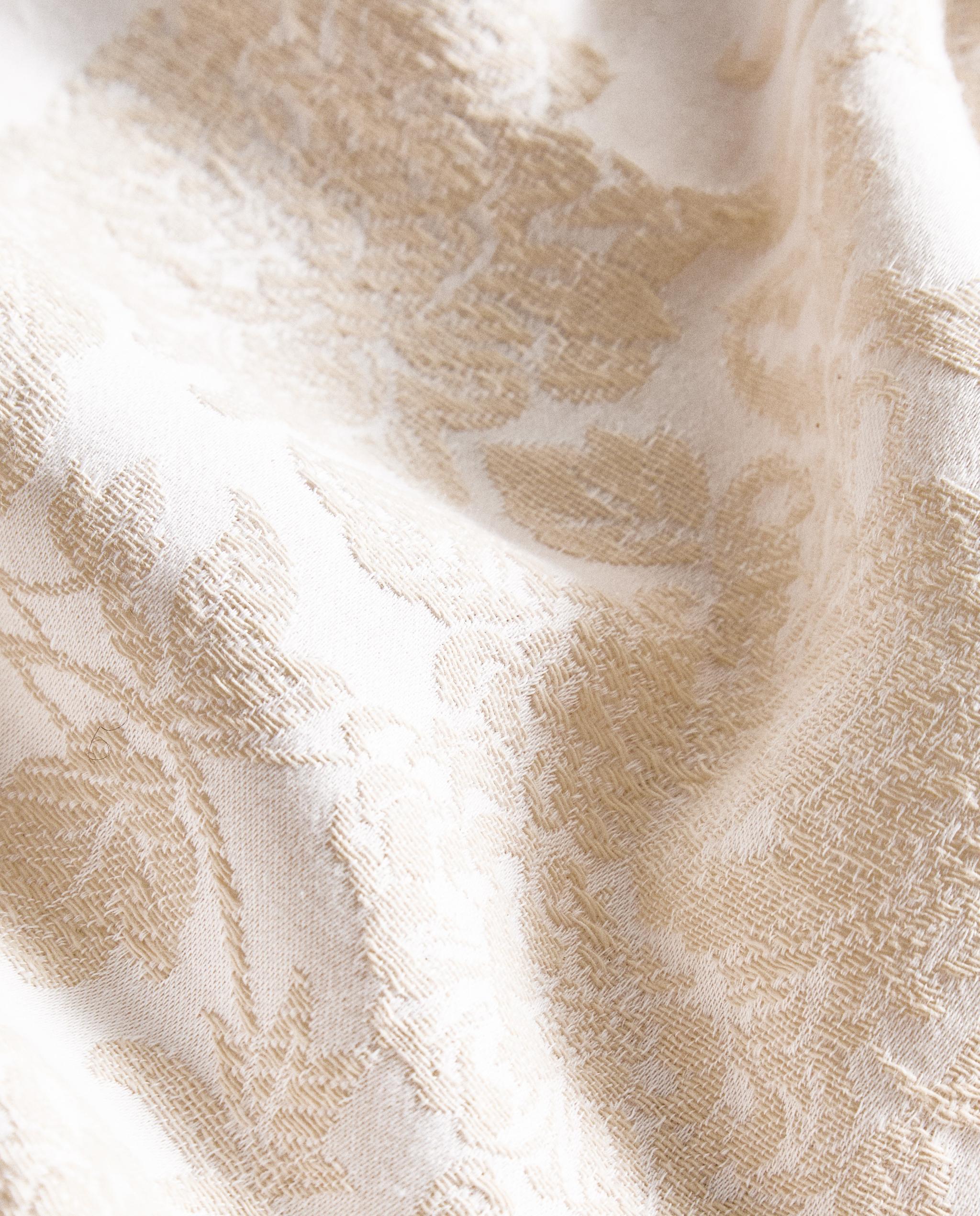 COTTON JACQUARD TABLECLOTH product thumbnail 10