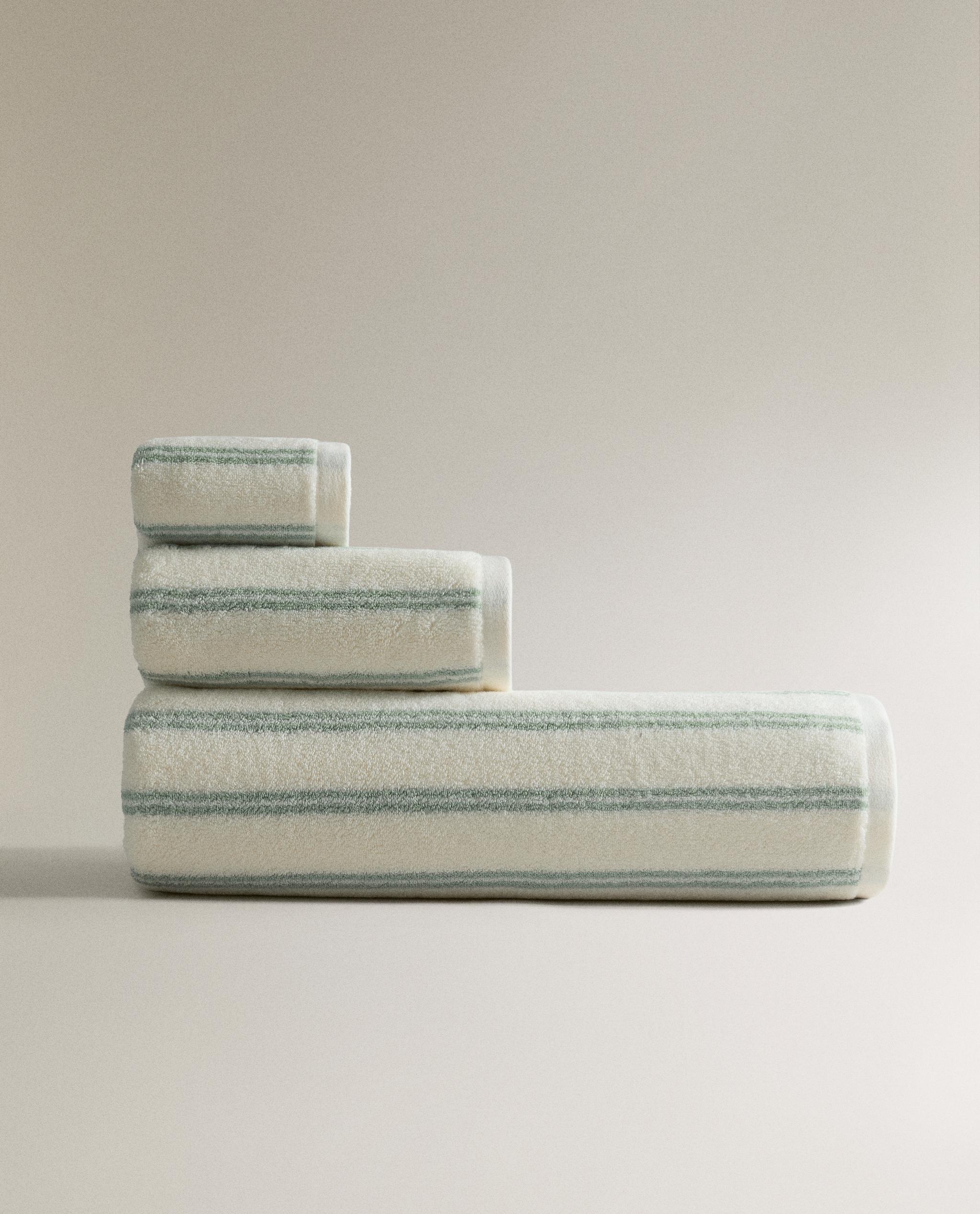 DOUBLE STRIPE BATH TOWEL product thumbnail 2