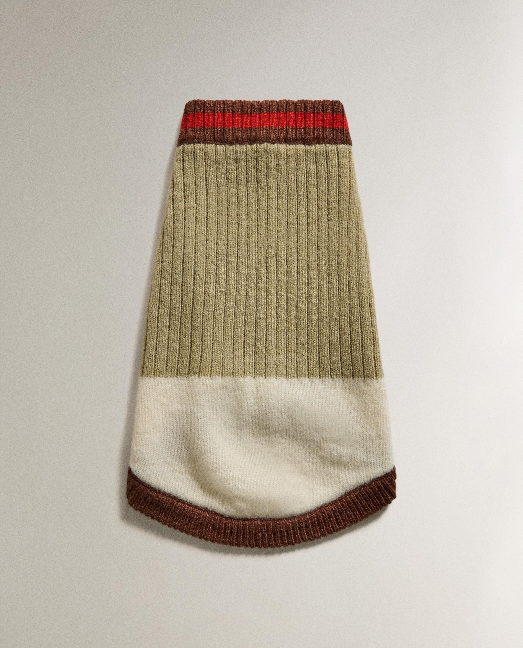 RIBBED PET SWEATER product thumbnail 4