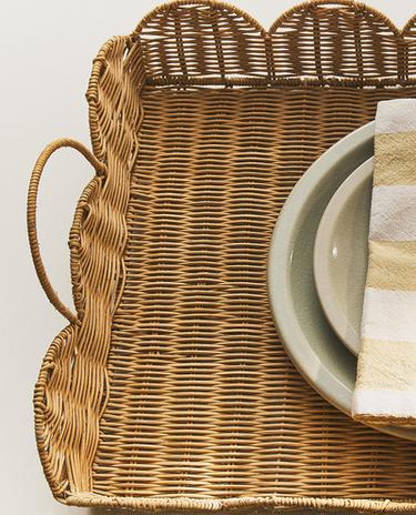 RATTAN WAVE TRAY