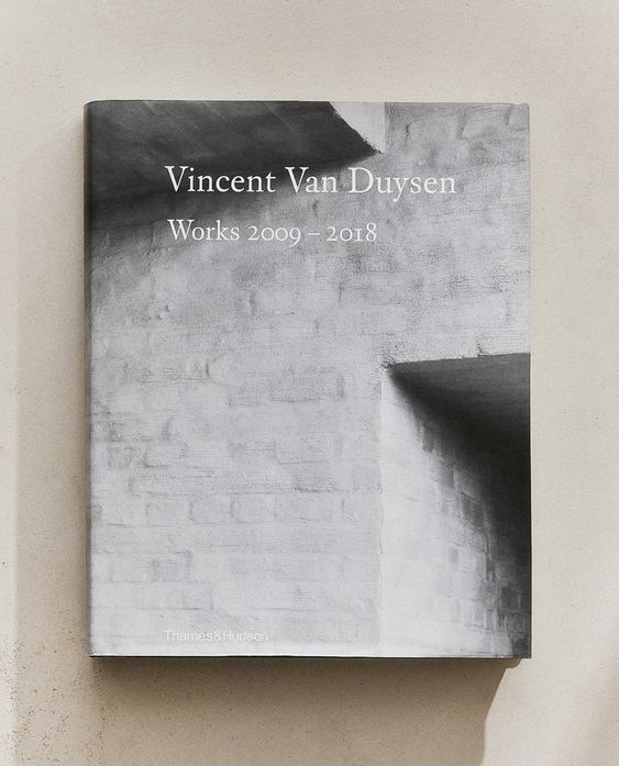 VINCENT VAN DUYSEN WORKS 2009-2018 BOOK (ENGLISH) VINCENT VAN DUYSEN WORKS 2009-2018 BOOK (ENGLISH)