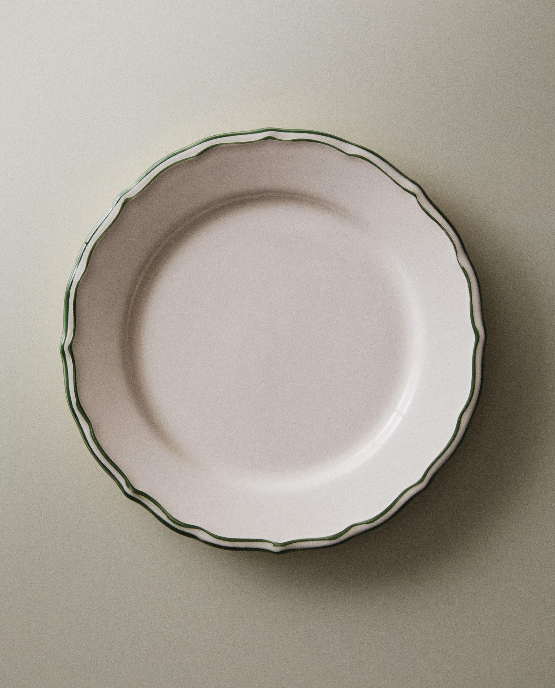 EARTHENWARE DESSERT PLATE WITH CONTRASTING RIM