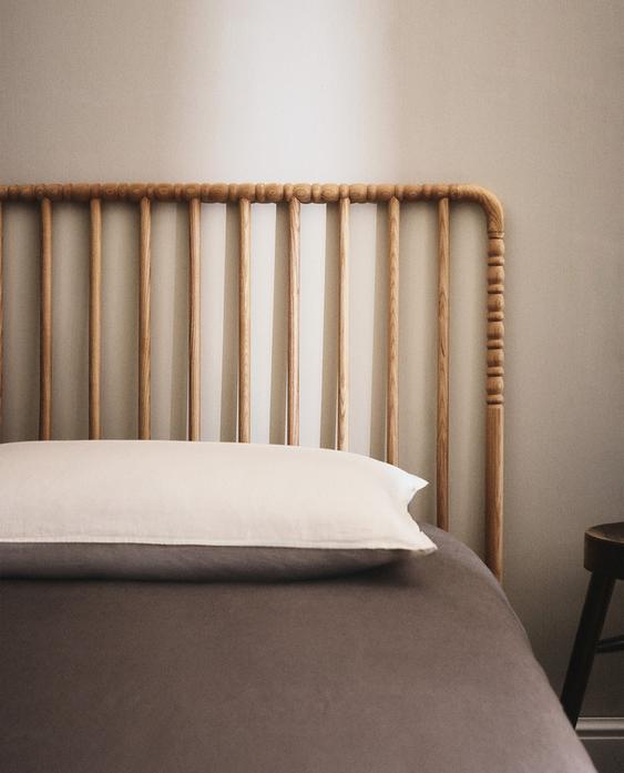 WOODEN HEADBOARD WOODEN HEADBOARD