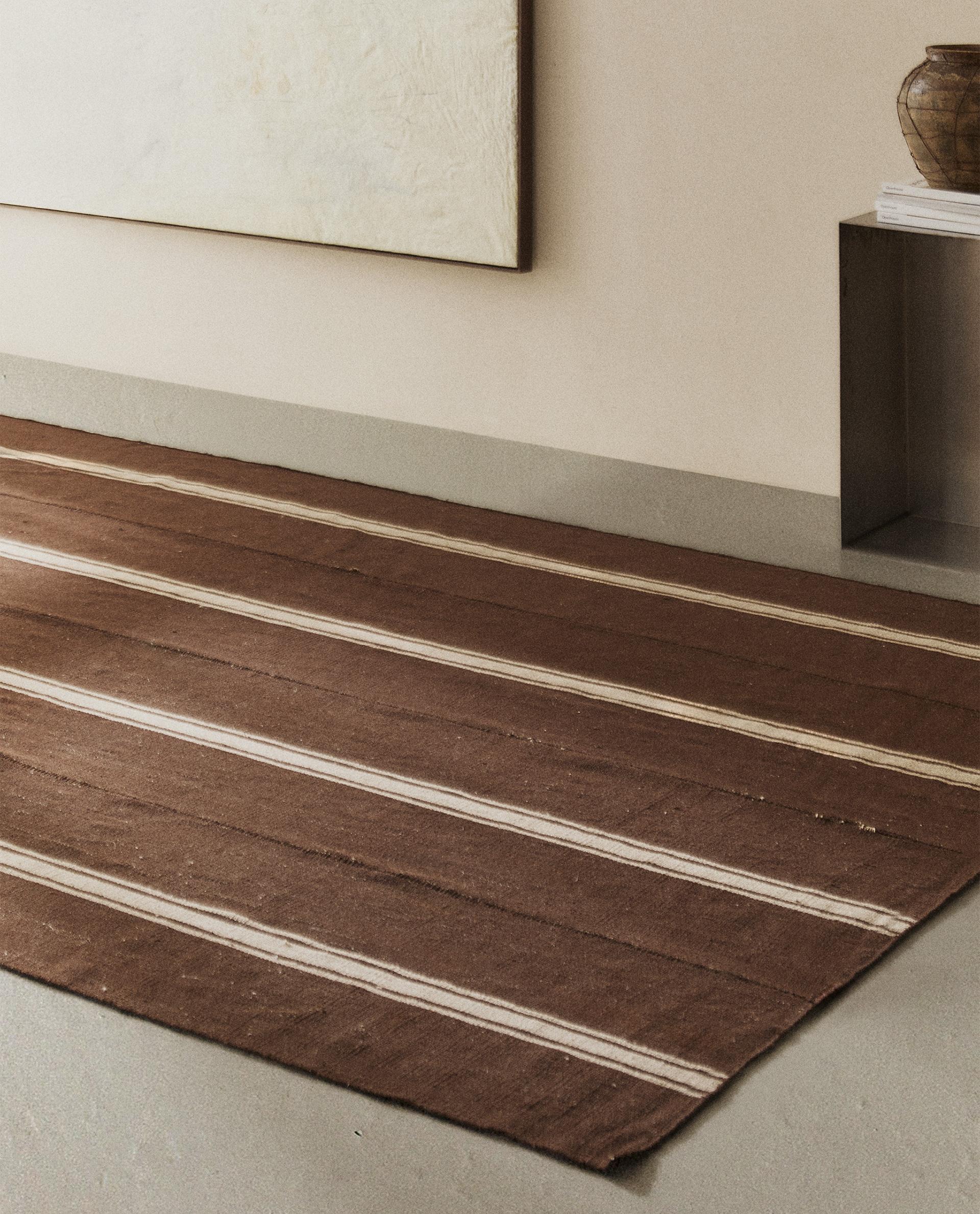 RUG 03 product thumbnail 9