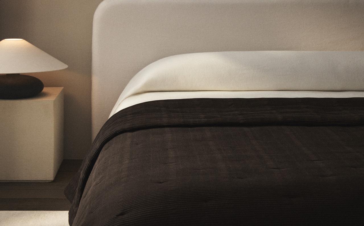 GATHERED COTTON QUILTED BEDSPREAD