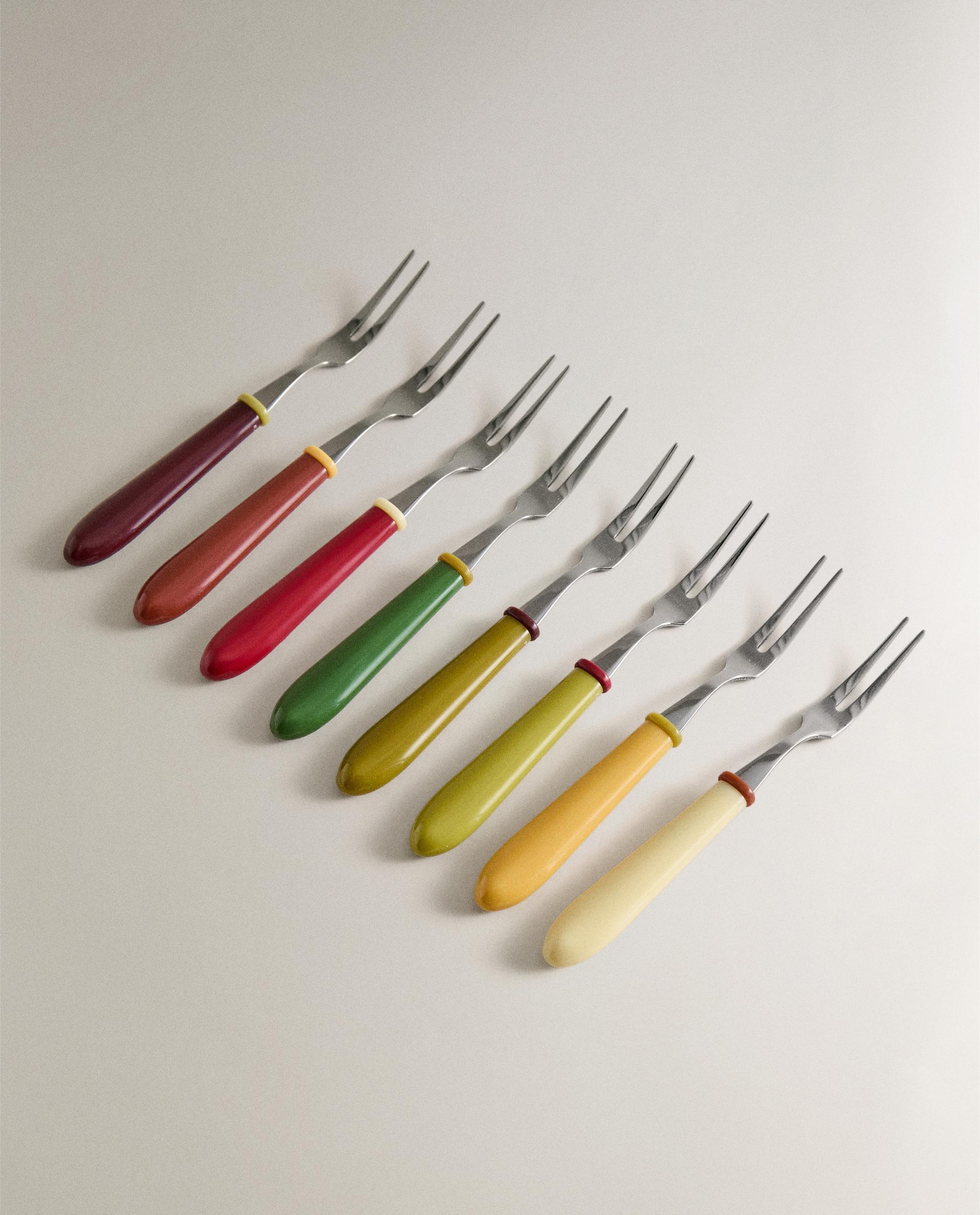 PACK OF MINI COLOURED RESIN FORKS (PACK OF 8) product thumbnail 2