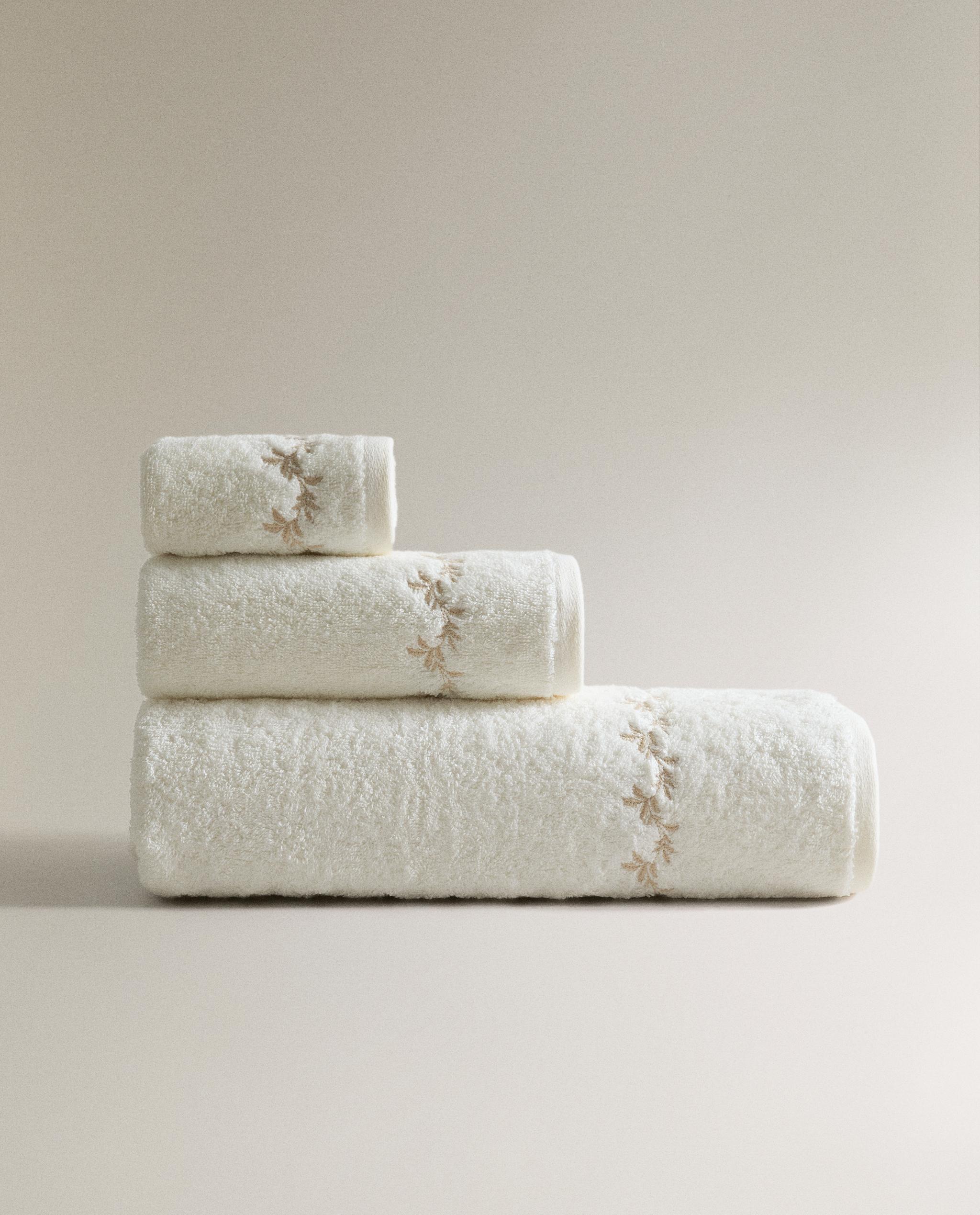PLANT EMBROIDERY BATH TOWEL product thumbnail 10