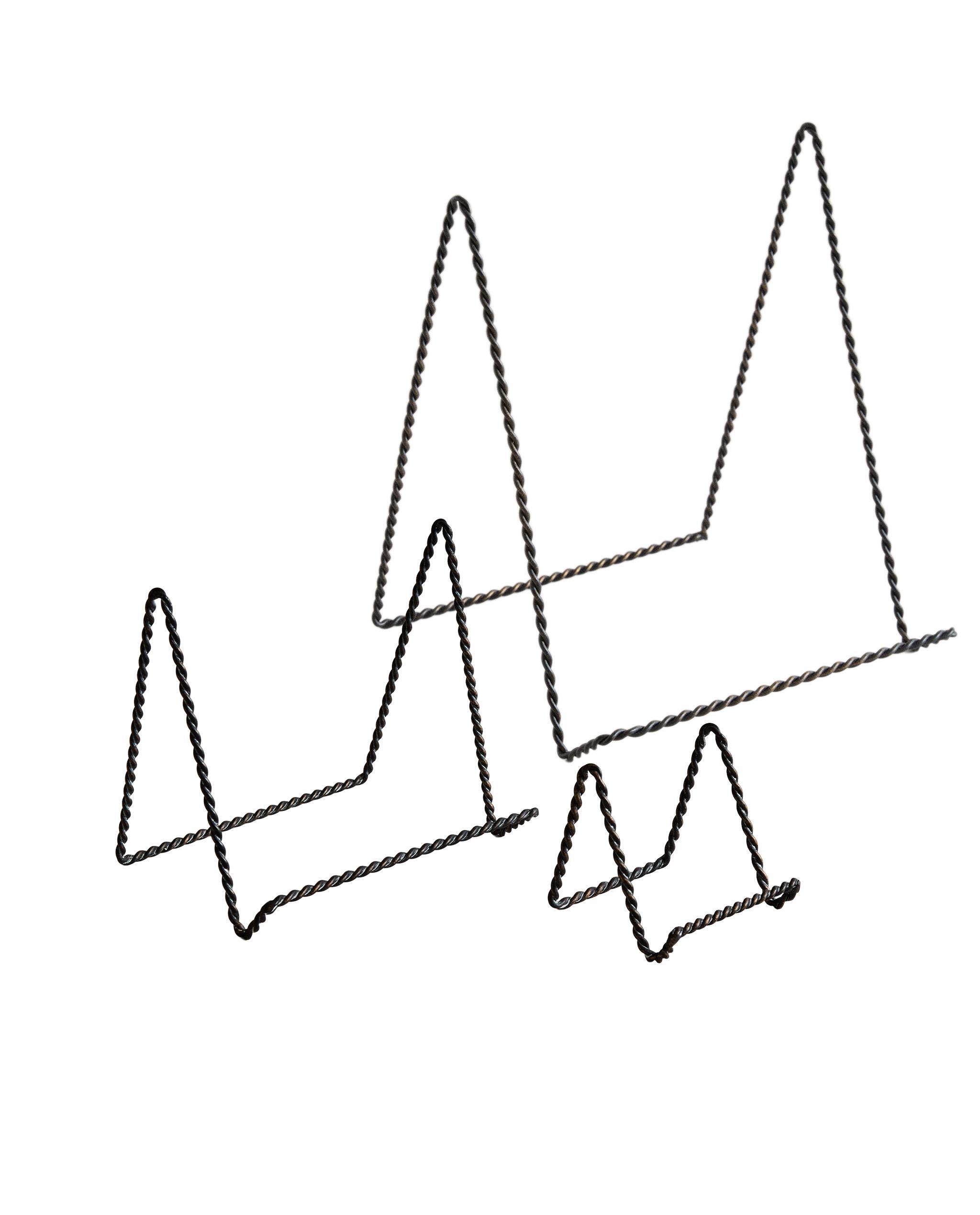 BRAIDED METAL DISPLAY STAND product thumbnail 2
