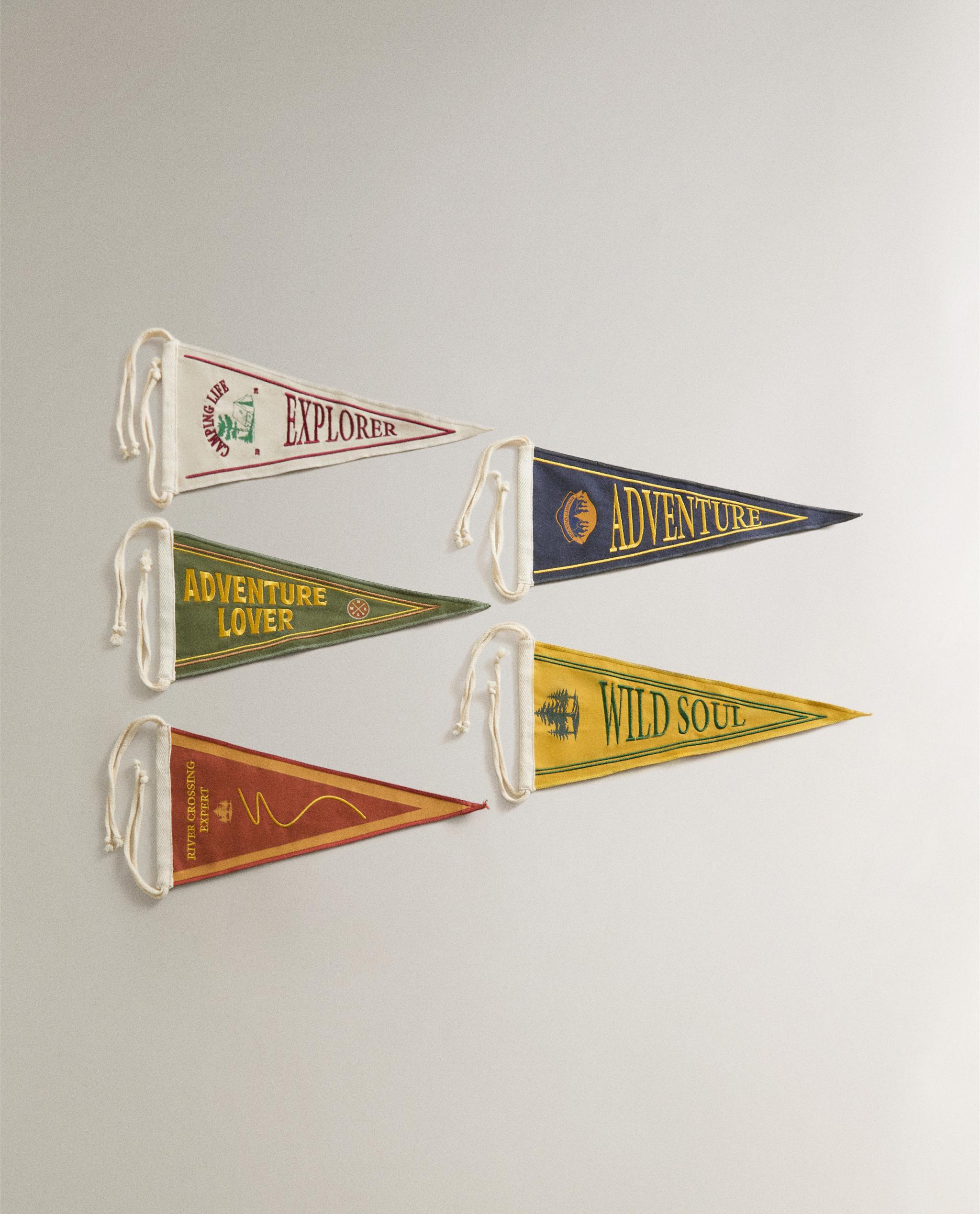 BACKPACK, STAINLESS STEEL MUG AND BUNTING product thumbnail 18