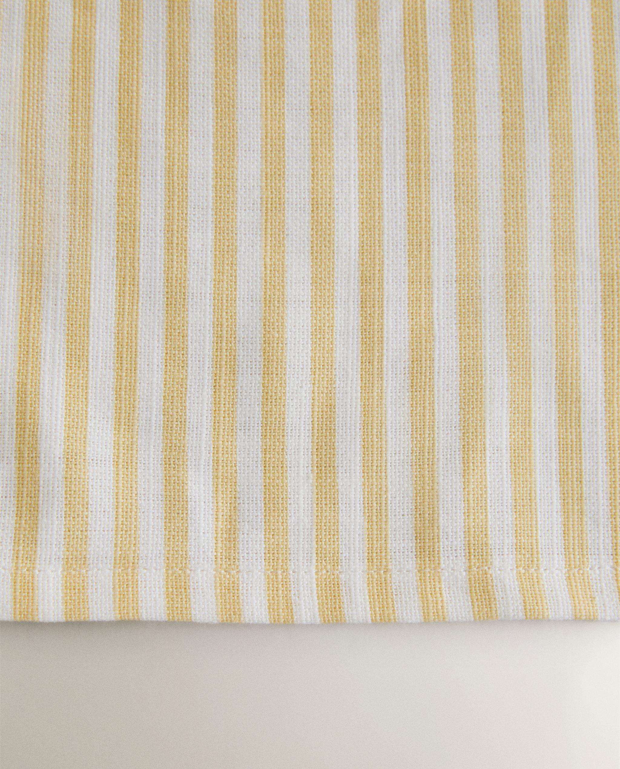 RUFFLED COTTON TABLECLOTH product thumbnail 5