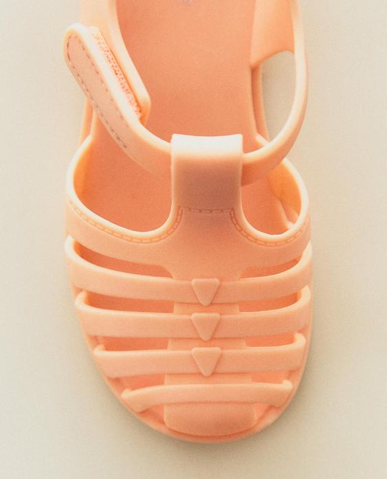 RUBBERISED CAGE SANDALS WITH HOOK-AND-LOOP STRAP