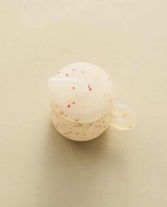 KIDS' SILICONE CONFETTI TUMBLER WITH STRAW