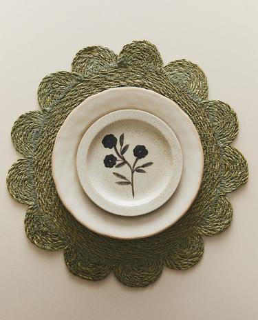 مفرش من الخيزران الهندي بأزهار