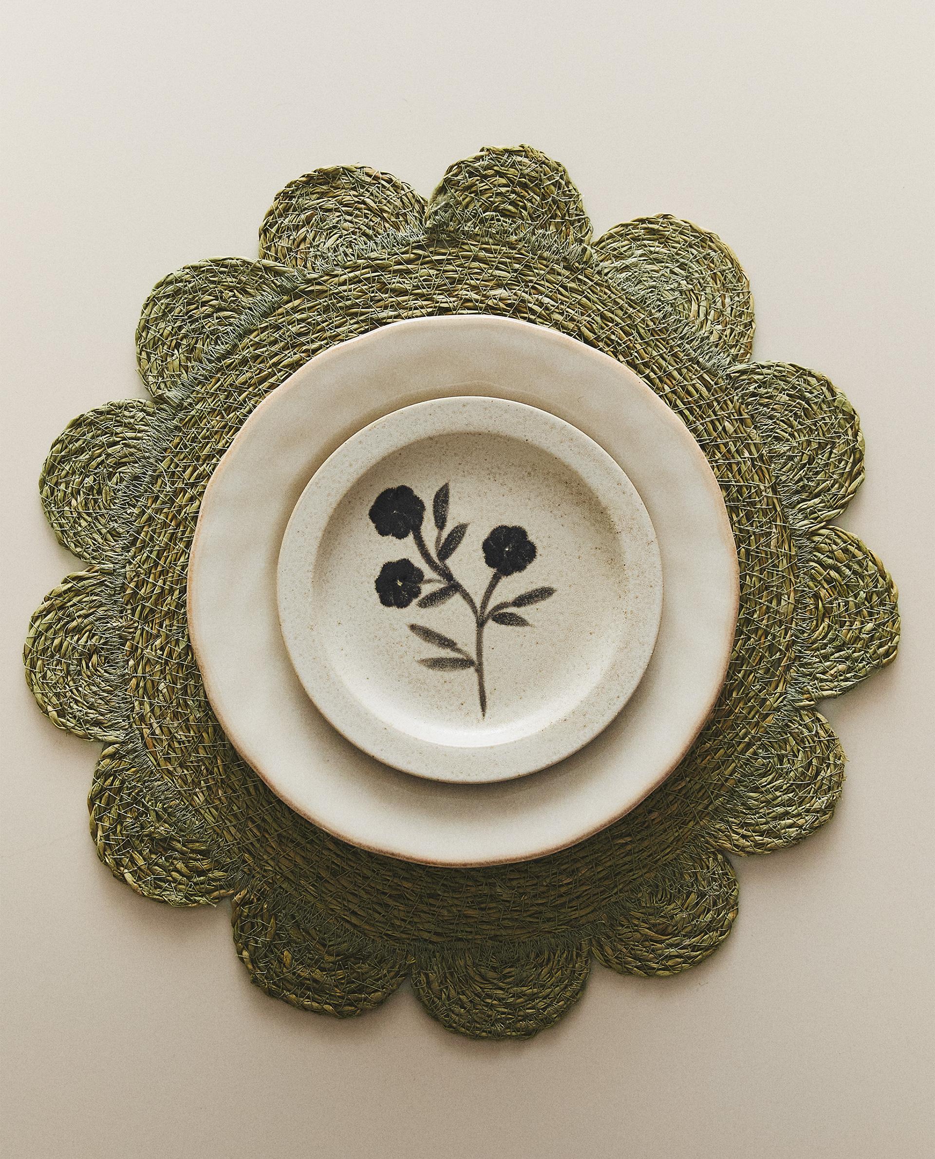 SET DE TABLE ROTIN FLEUR SET DE TABLE ROTIN FLEUR